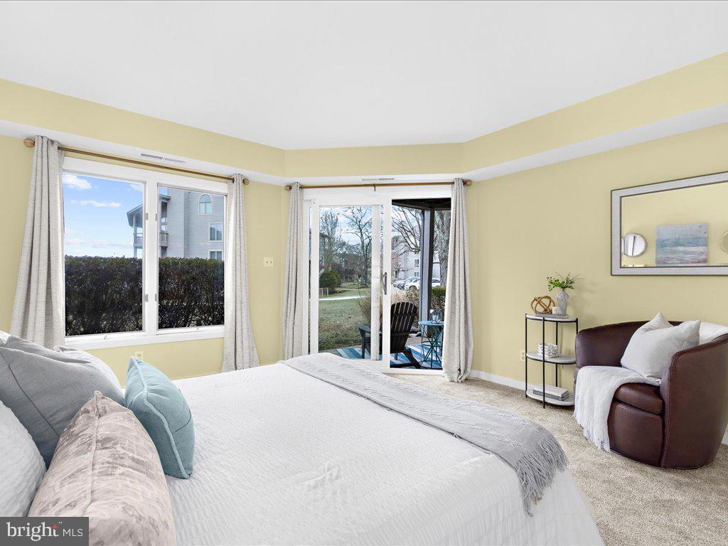 CHESAPEAKE HARBOUR - Residential