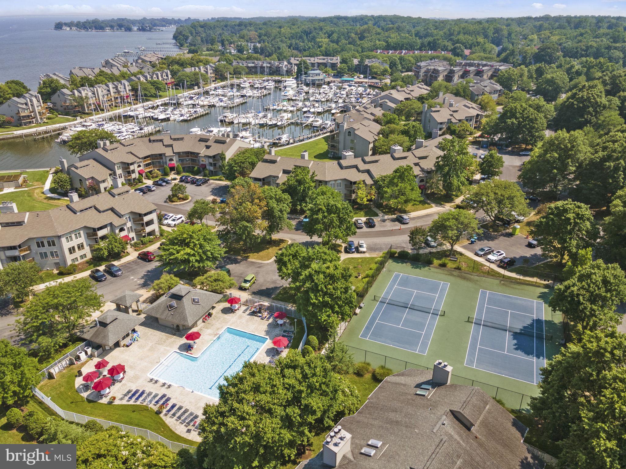 CHESAPEAKE HARBOUR - Residential