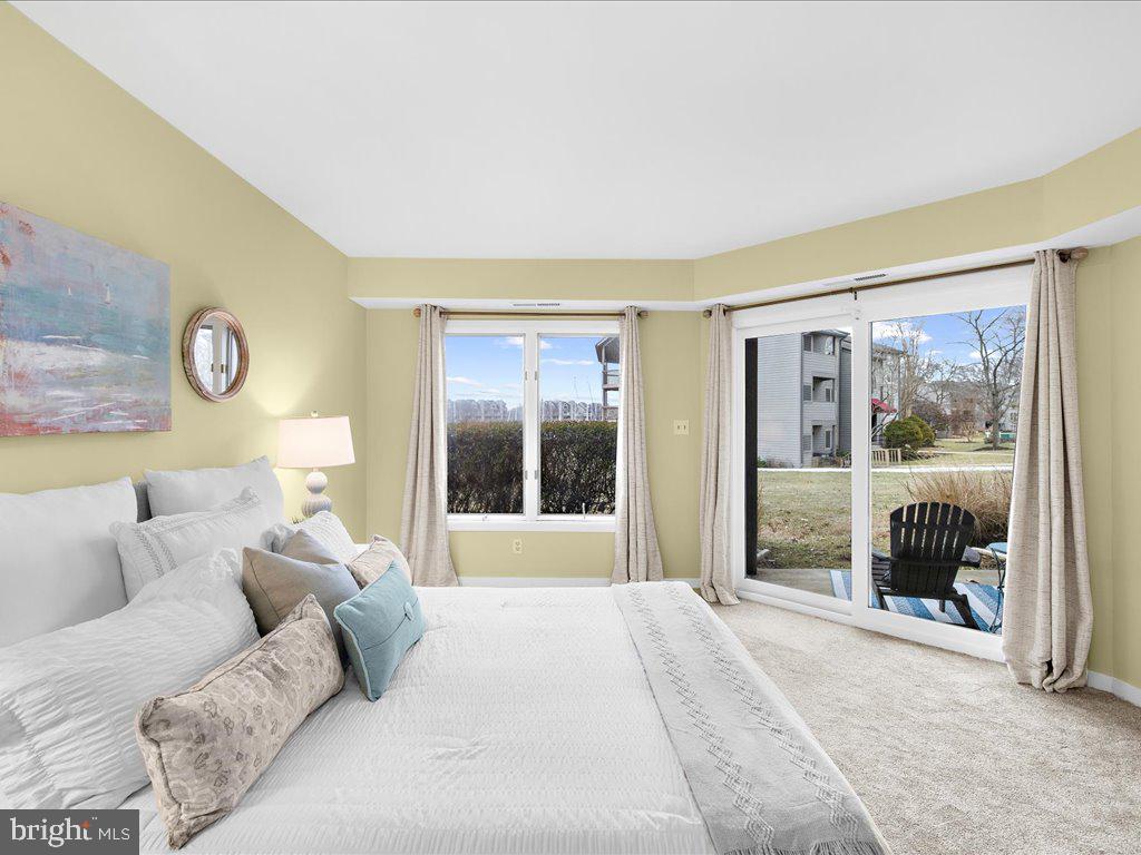 CHESAPEAKE HARBOUR - Residential
