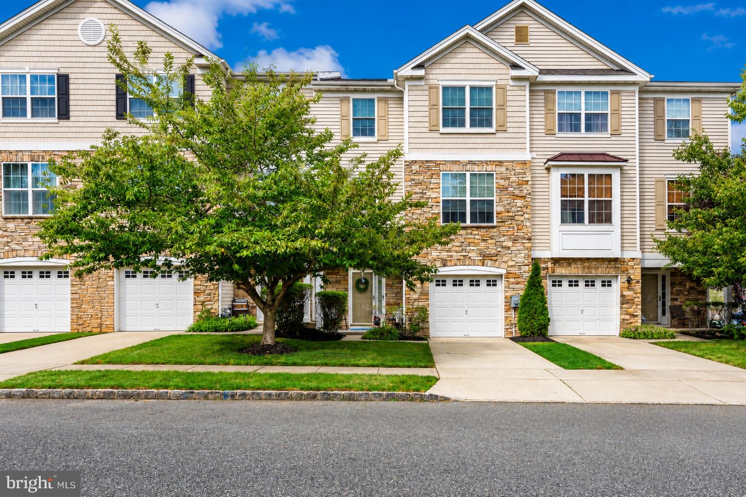 152 ACORN DRIVE