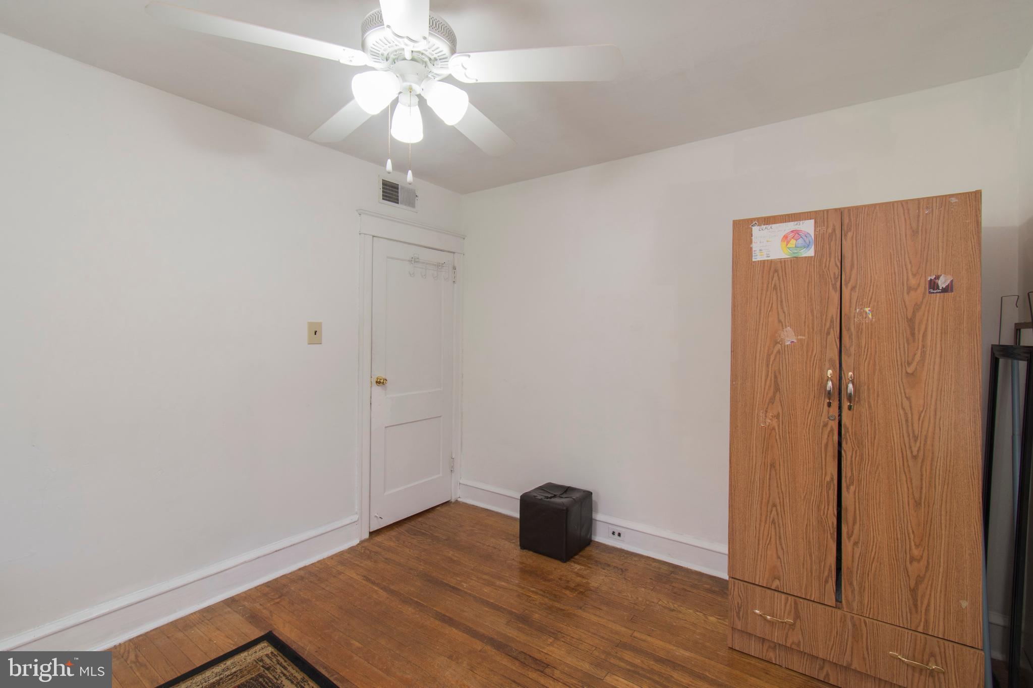 YEADON - Residential