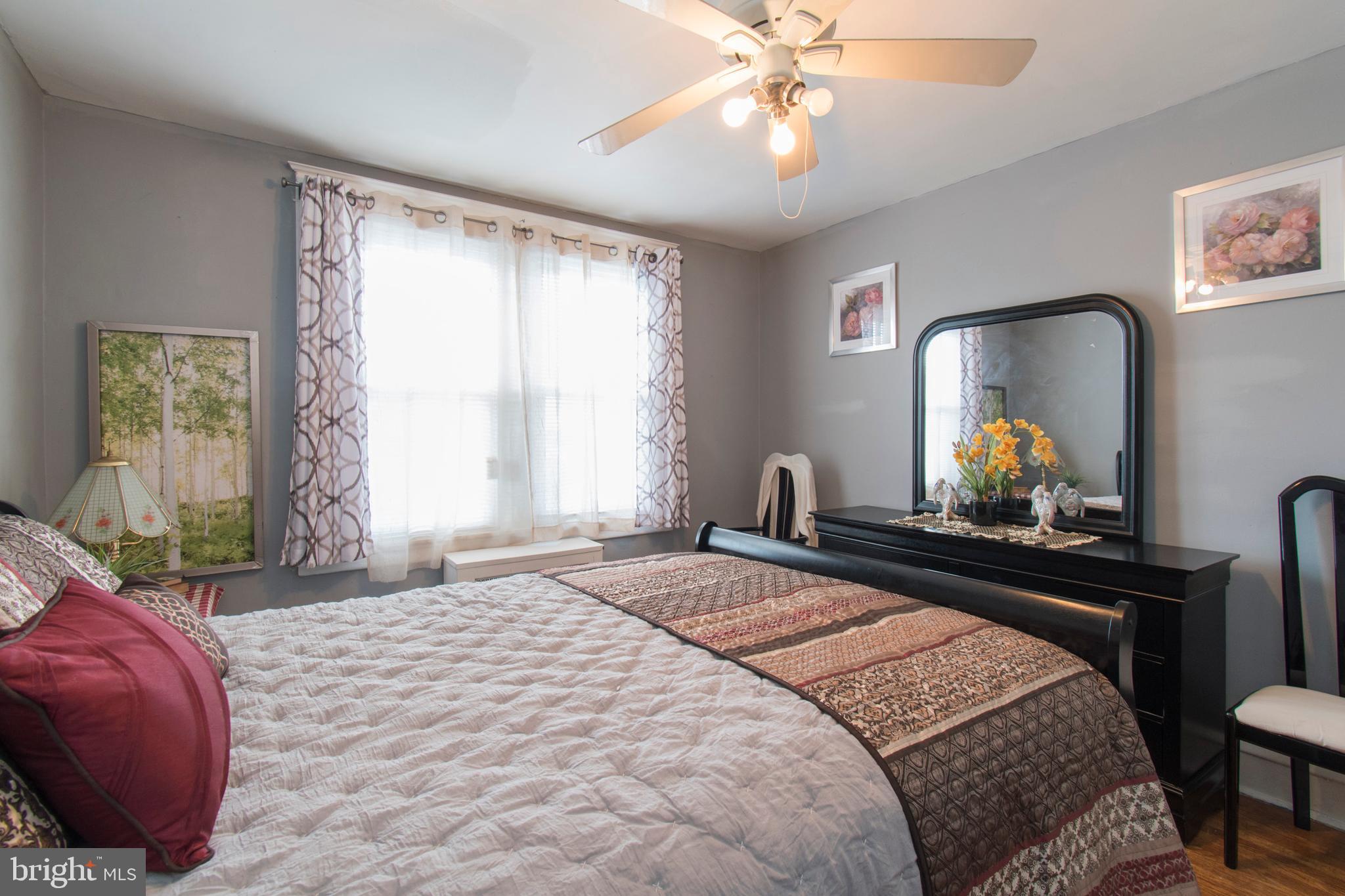 YEADON - Residential