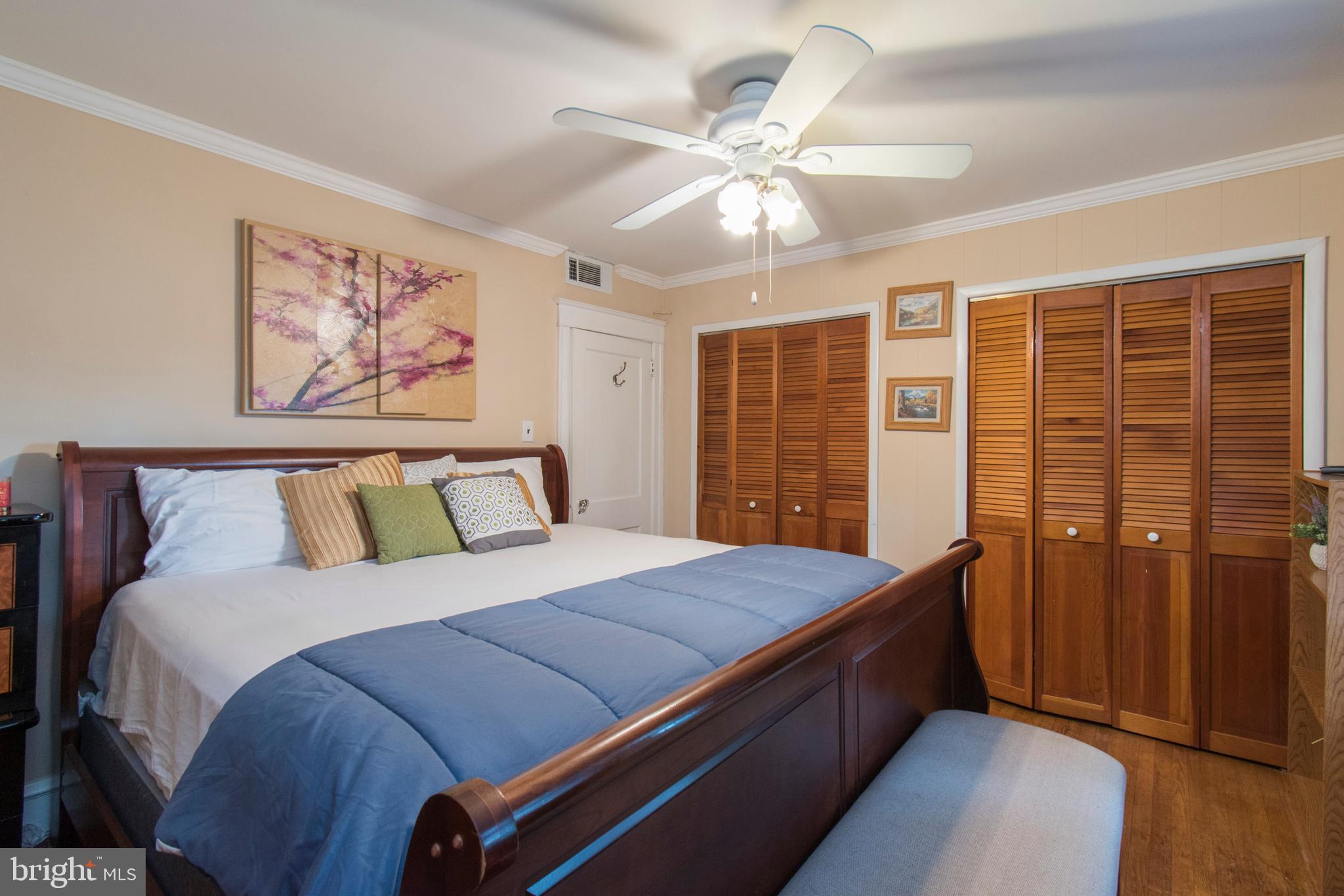 YEADON - Residential