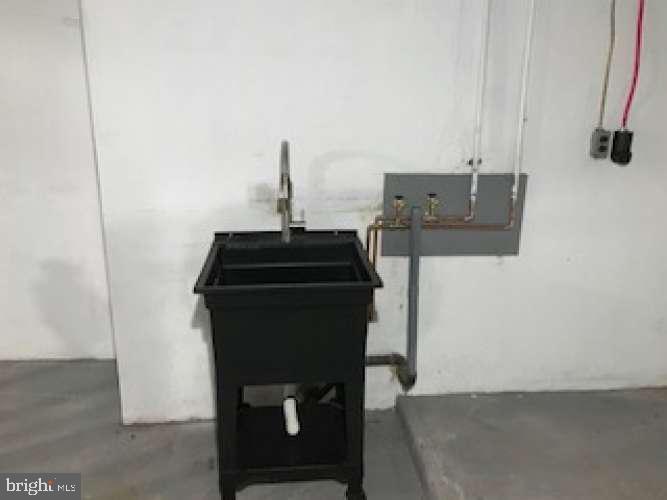 GREEN ACRES - Residential