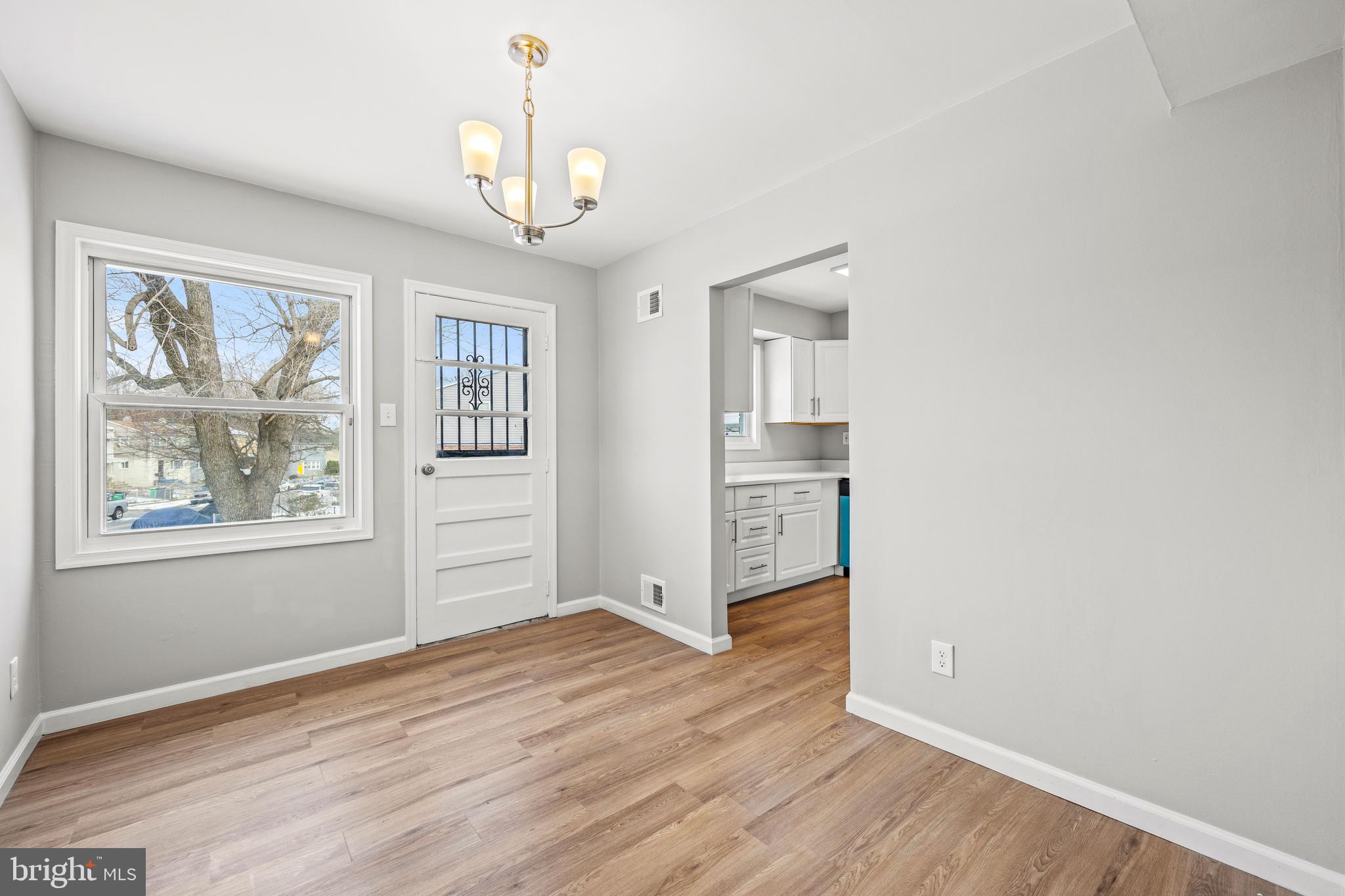 KENT VILLAGE - Residential