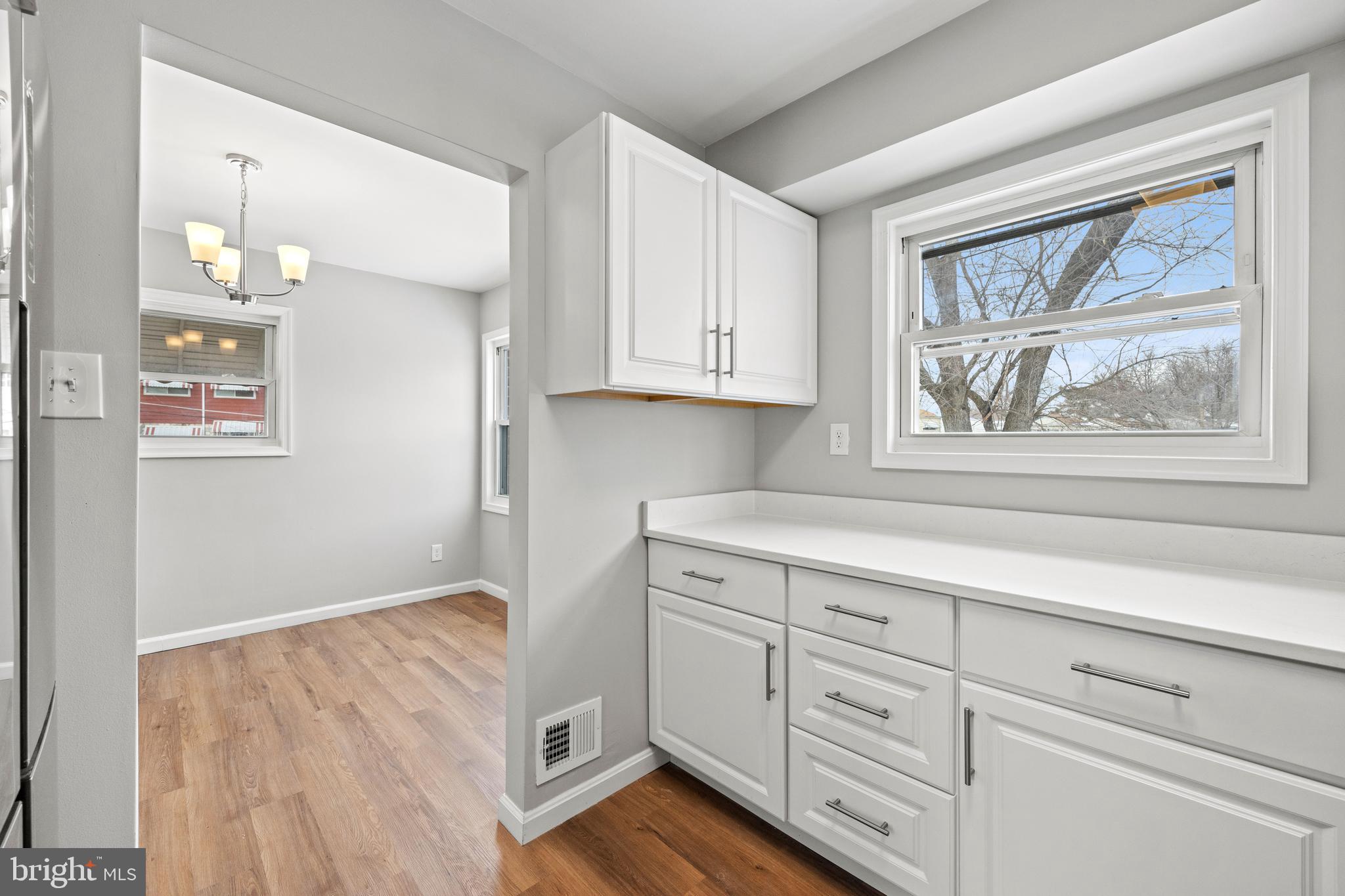 KENT VILLAGE - Residential