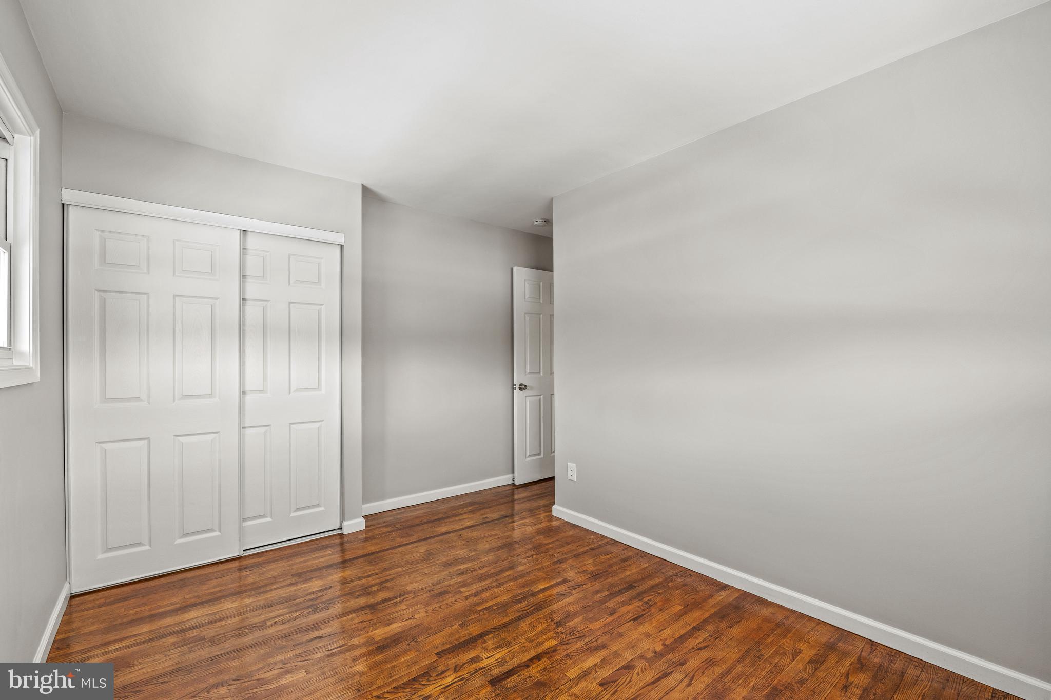 KENT VILLAGE - Residential