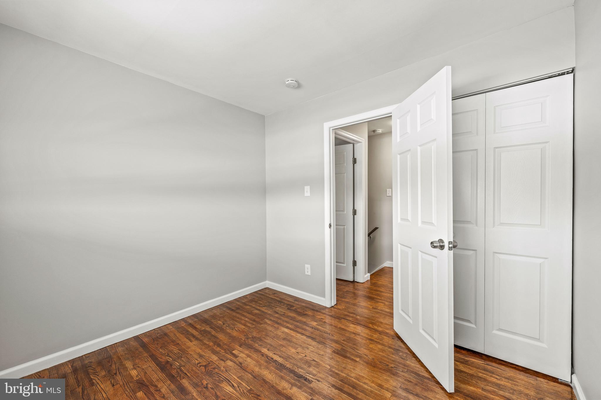 KENT VILLAGE - Residential