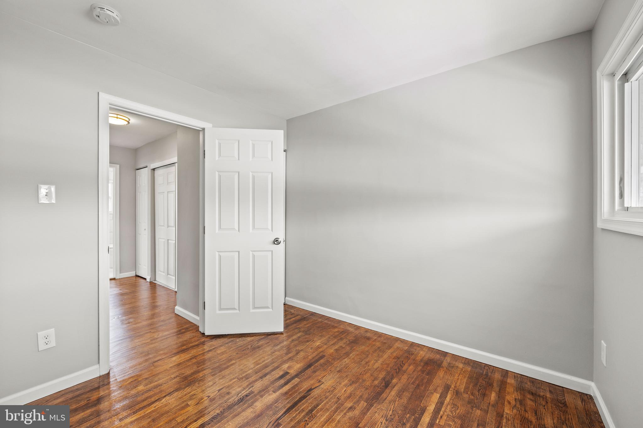 KENT VILLAGE - Residential