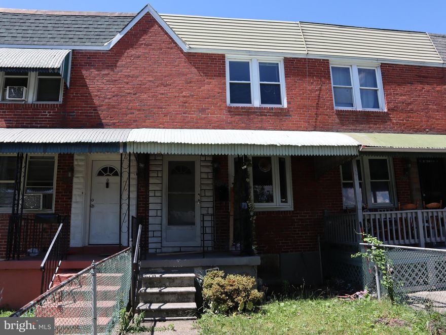 This well maintained home has just been fullyÂ painted.Â  Covered front porch with fenced in front yard.Â  Your backyard has a porch as well with a fully fenced in backyard.Â  Two bedrooms upstairs and a possible 3rd room in the basement. Wall to wall carpeting. Finished lower level with walk out basement, bay front window.