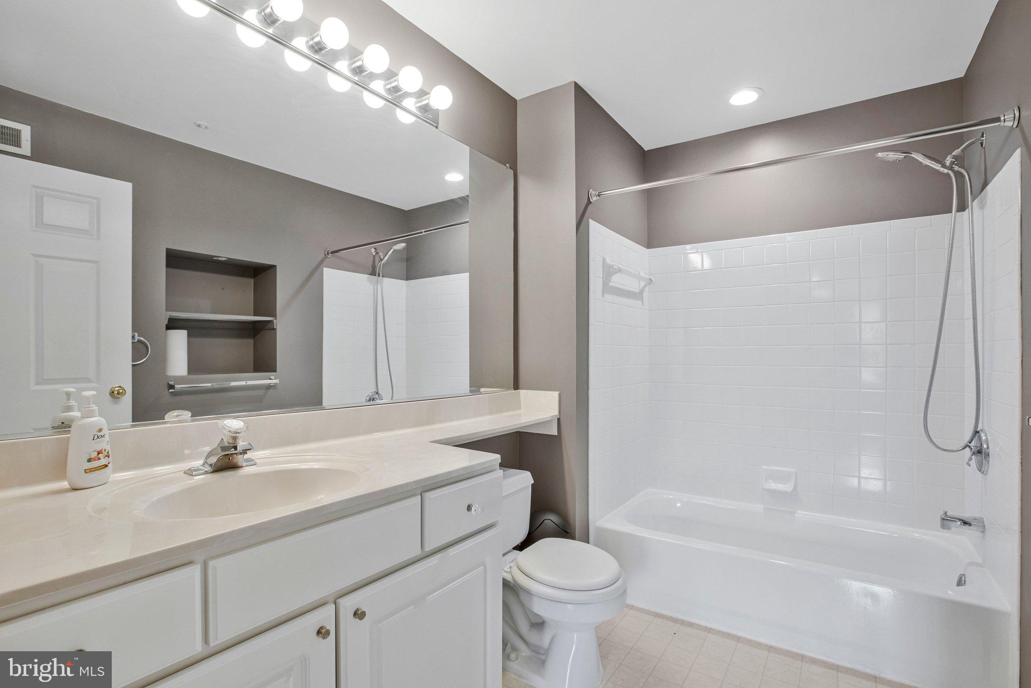 BROOKSTONE - Residential