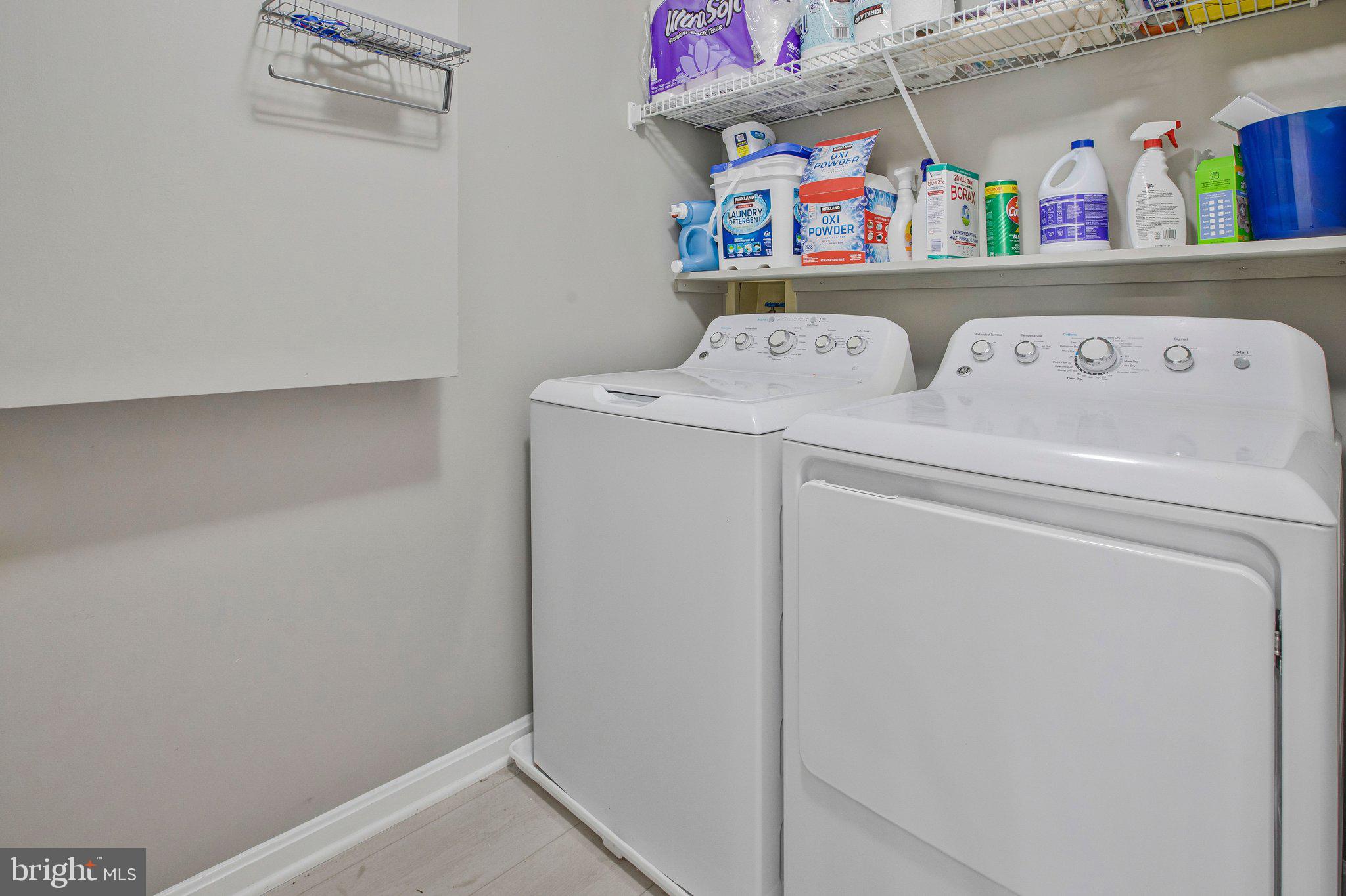 BROOKSTONE - Residential