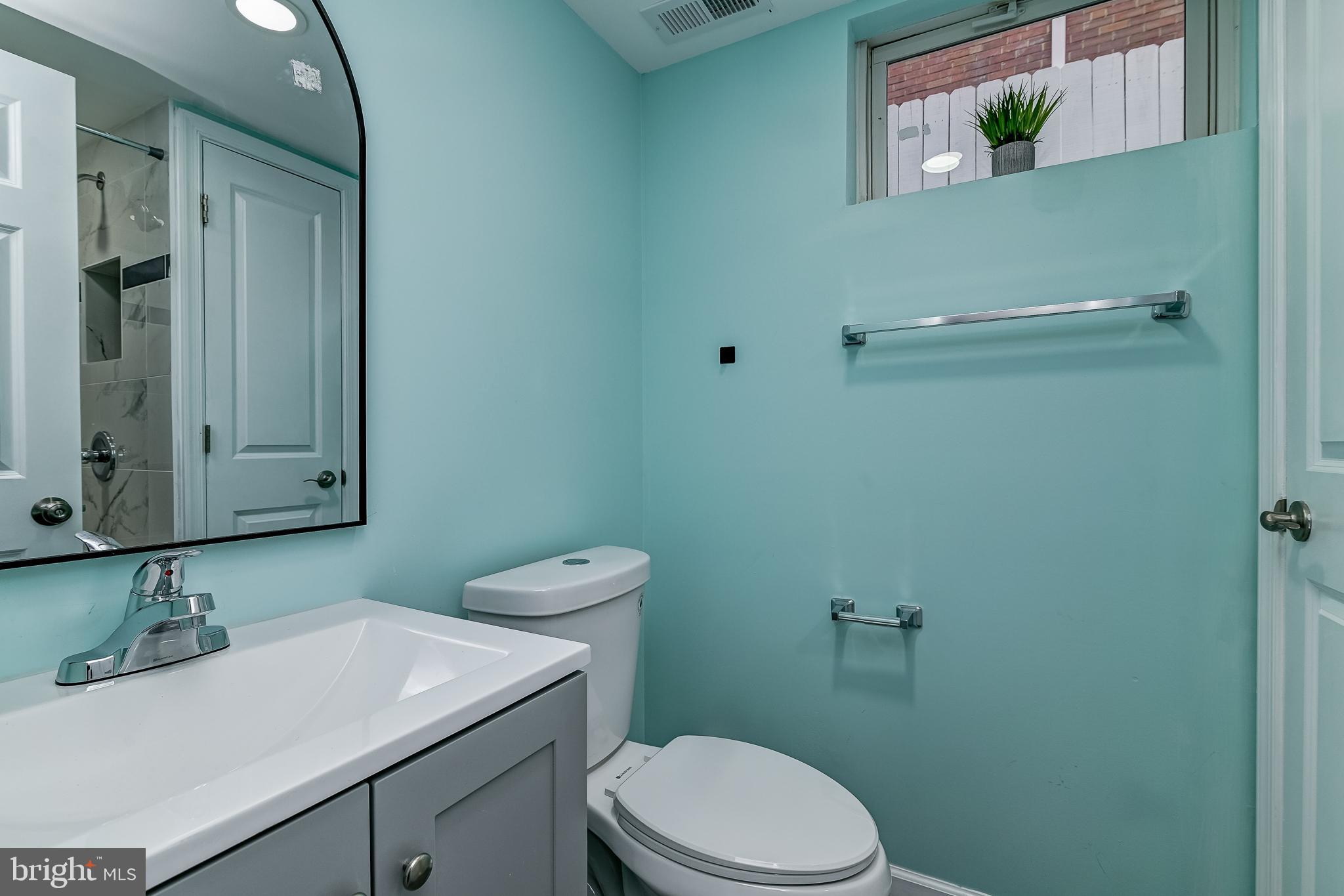 RIVERDALE - Residential