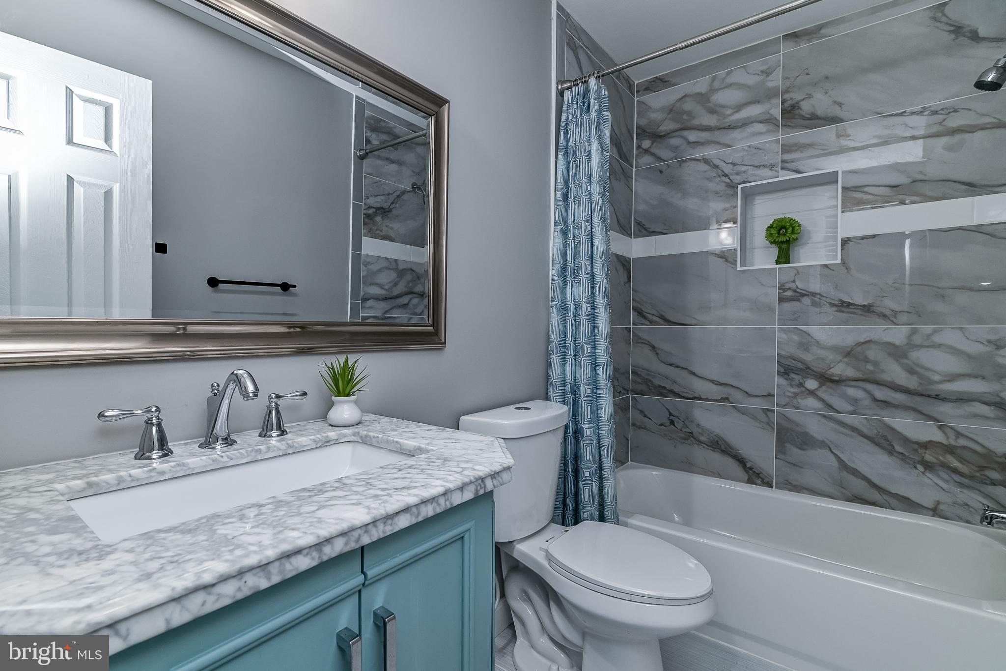 RIVERDALE - Residential