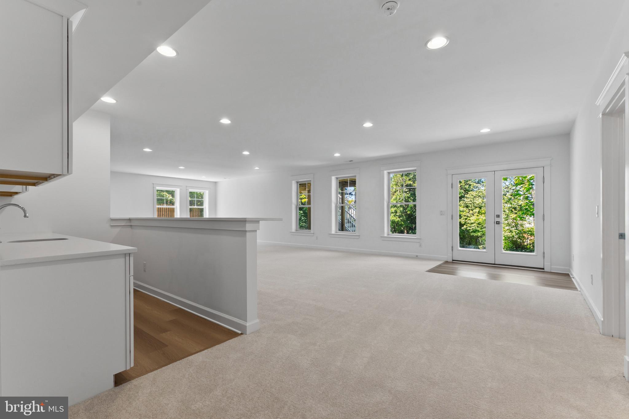 CHESTERBROOK GARDENS - Residential
