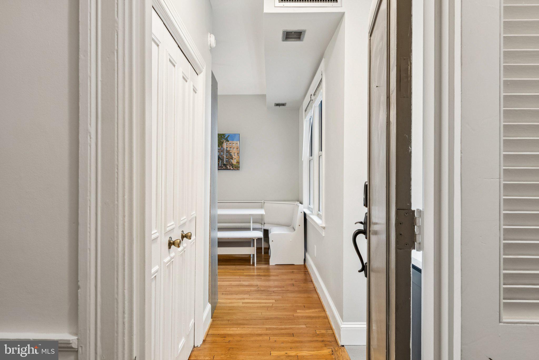 18 9TH STREET NE 304