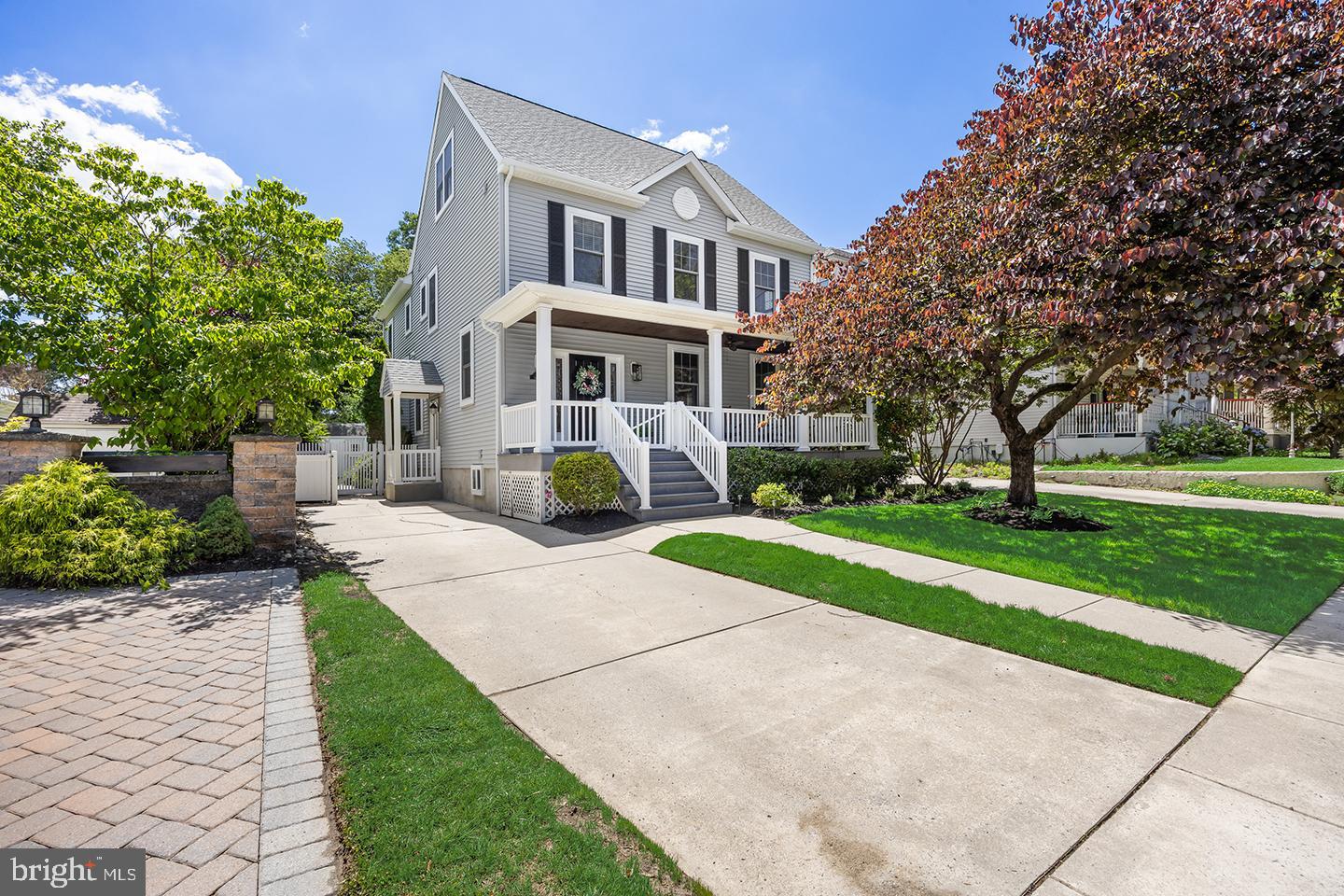 124 GENEVA AVENUE