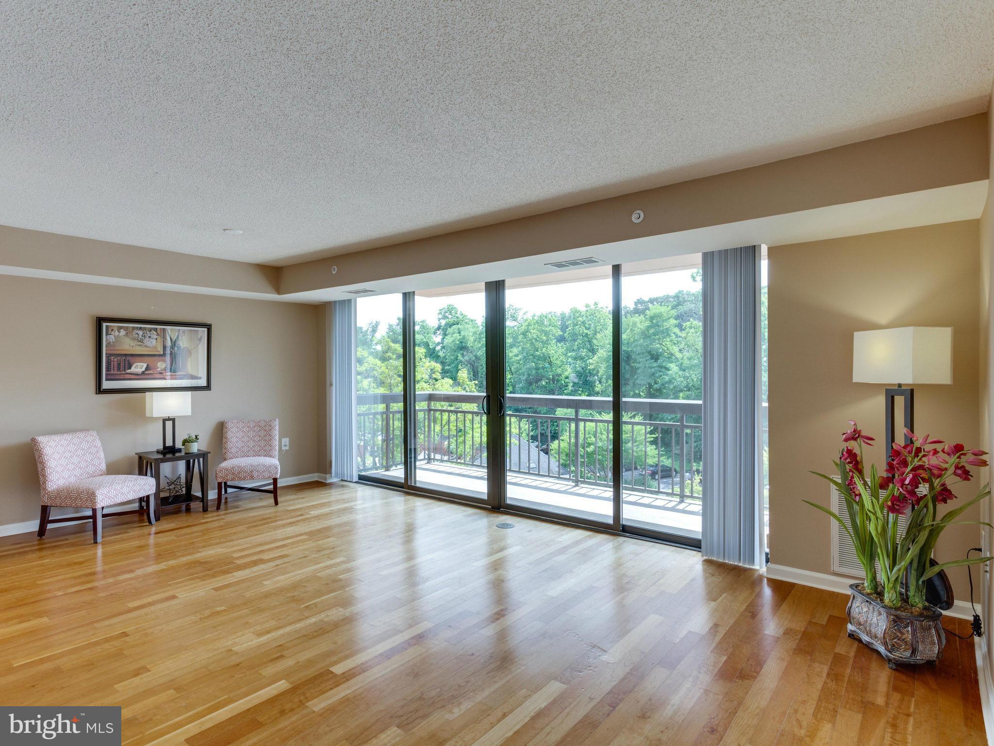 2230 GEORGE C MARSHALL DRIVE 707