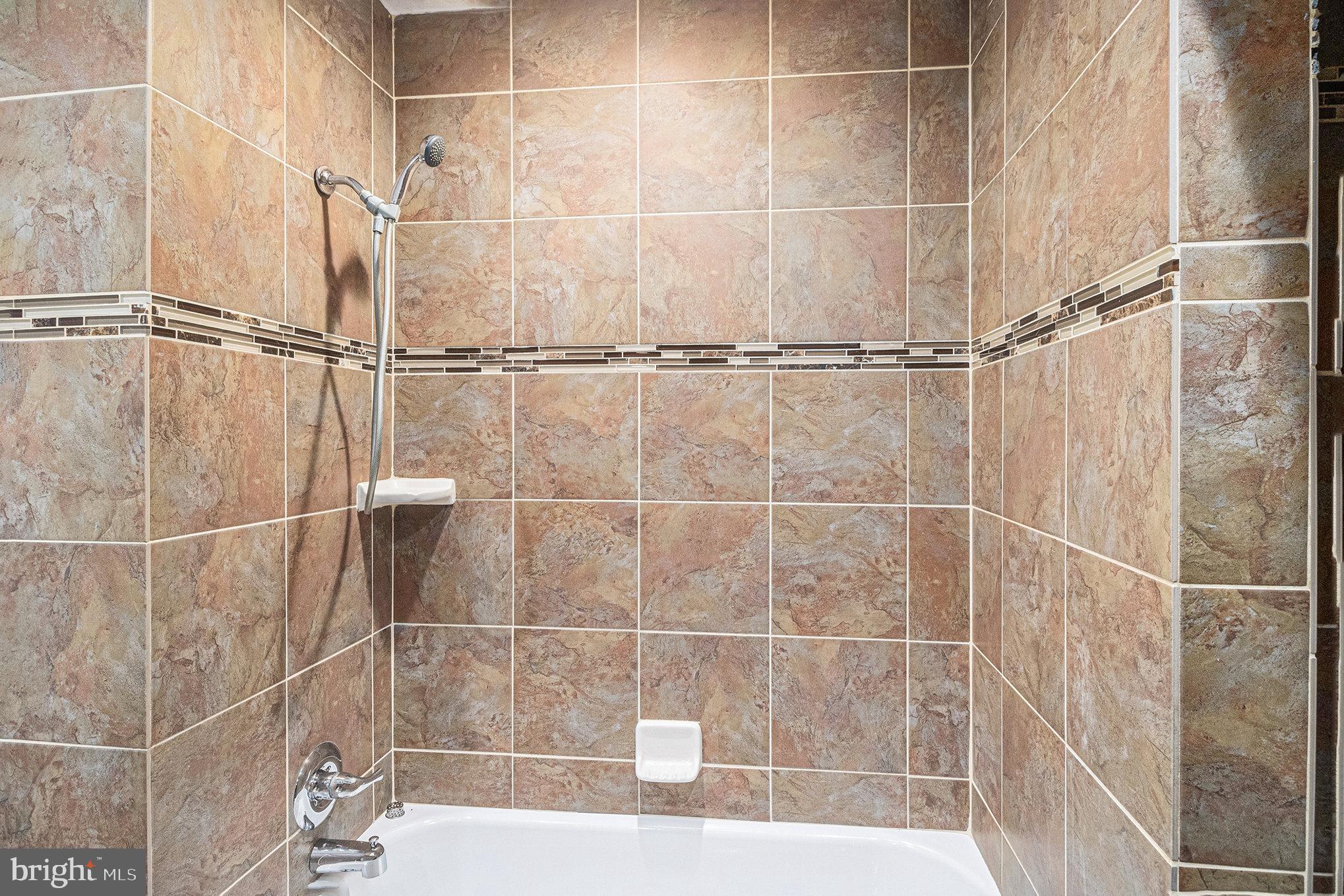 MAYFAIR - Residential