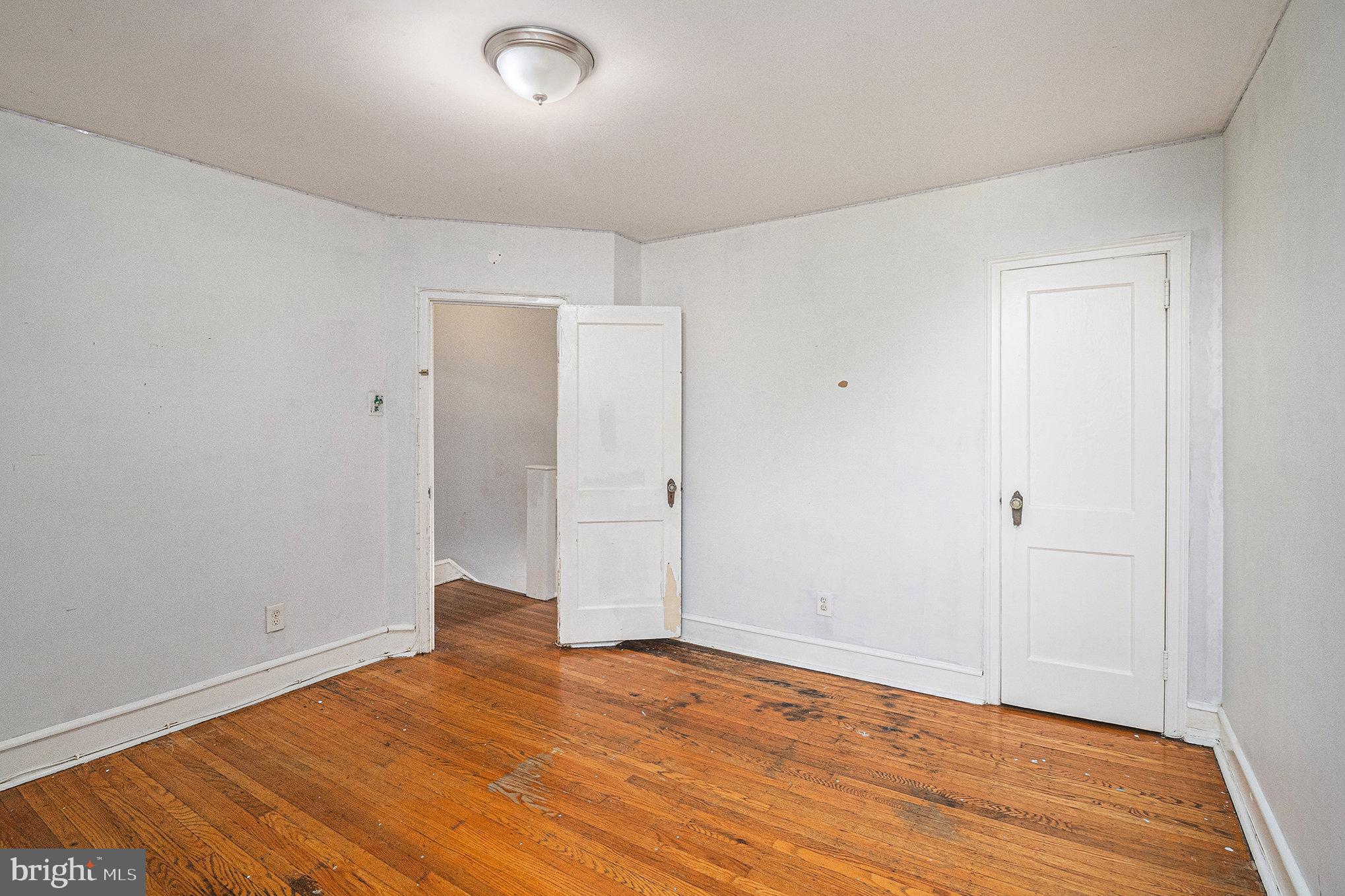 MAYFAIR - Residential