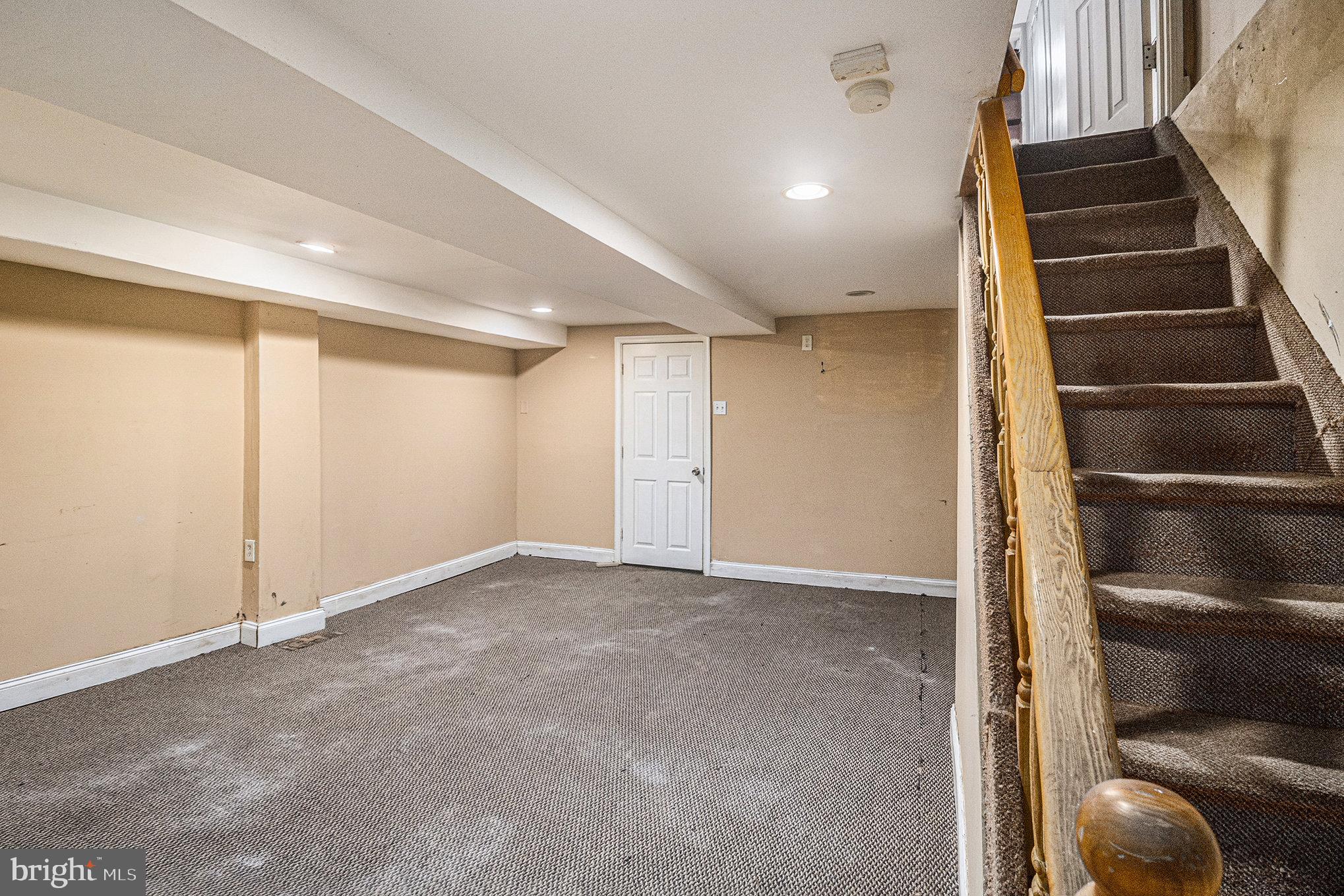 MAYFAIR - Residential