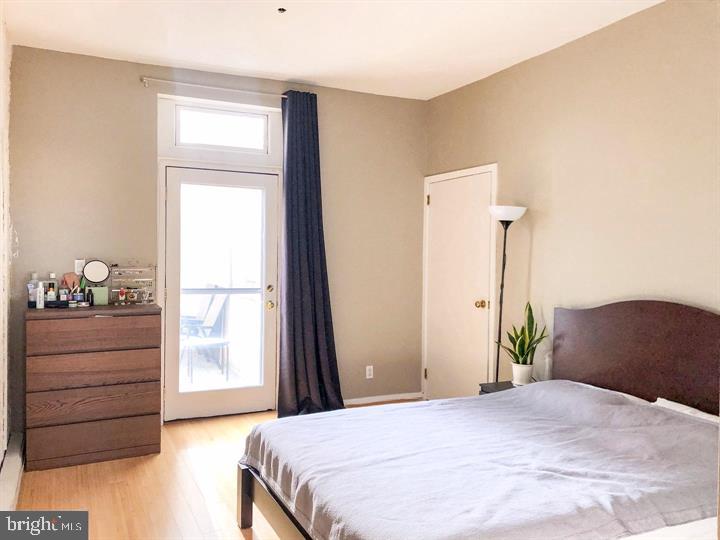 OLD CITY - Residential Lease