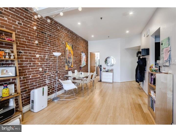 OLD CITY - Residential Lease