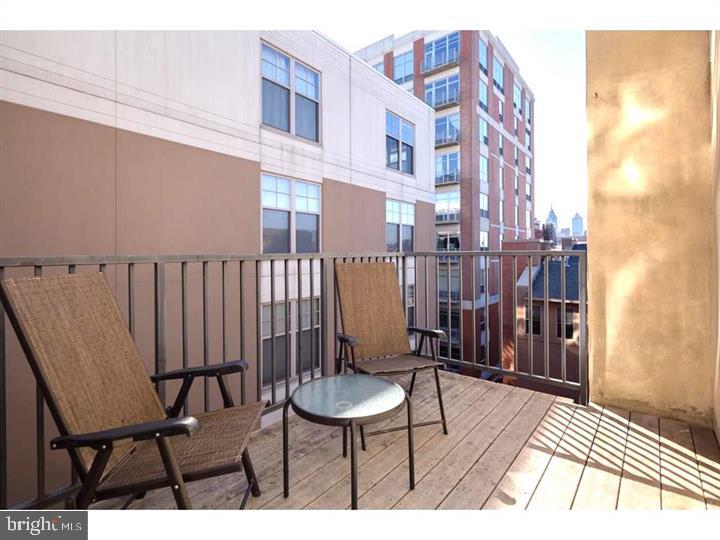 OLD CITY - Residential Lease