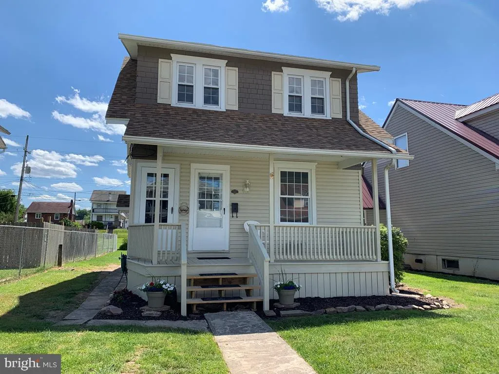 508 S Wayne Street, Lewistown, PA 17044