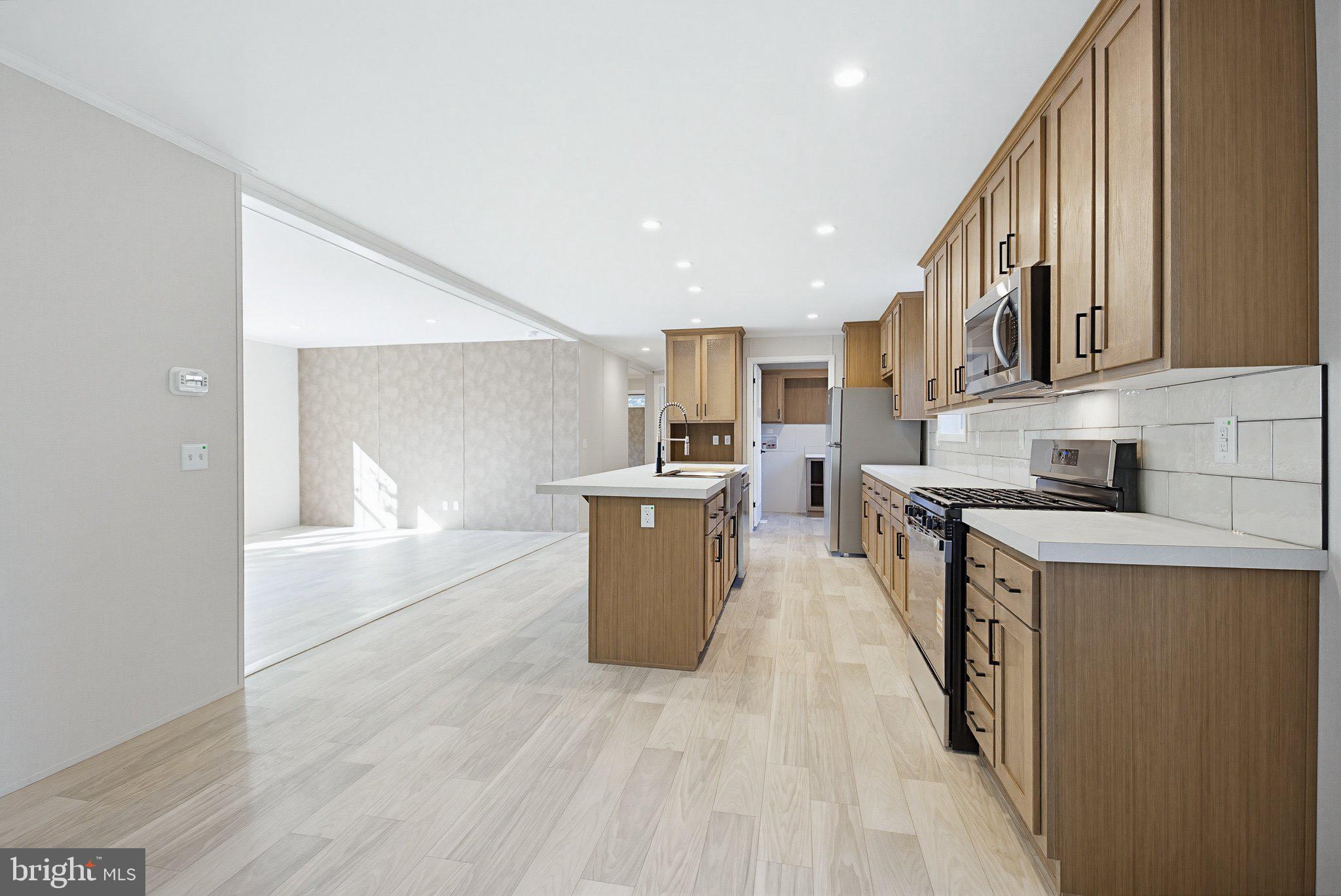 VILLAGES AT GREENFIELD - Residential