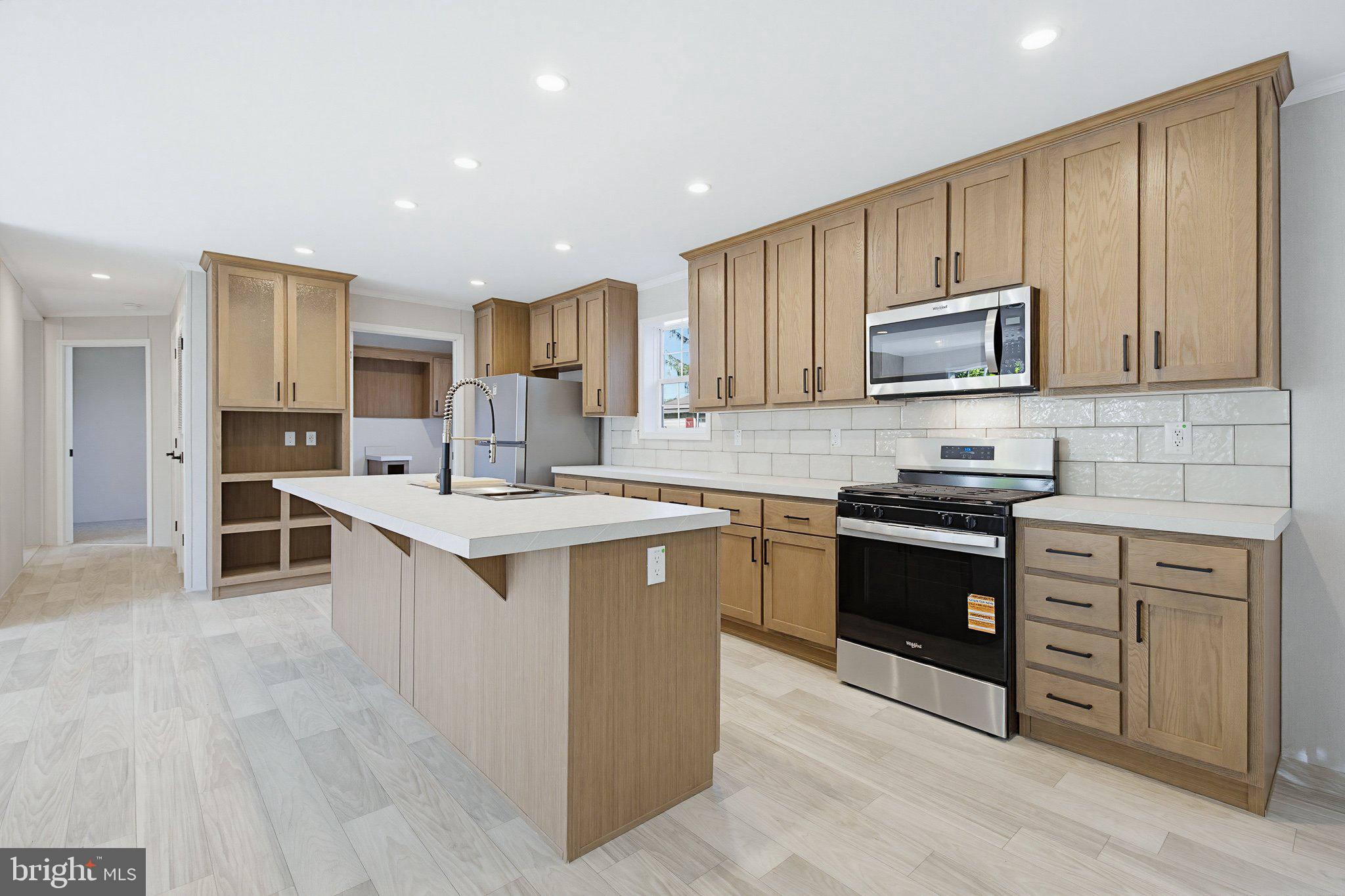 VILLAGES AT GREENFIELD - Residential