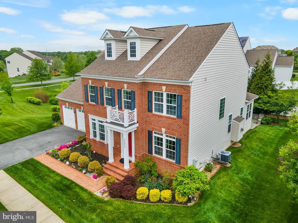 17511 TOBOGGAN LANE