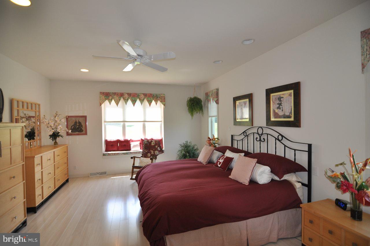 SPANGLER MEADOWS - Residential