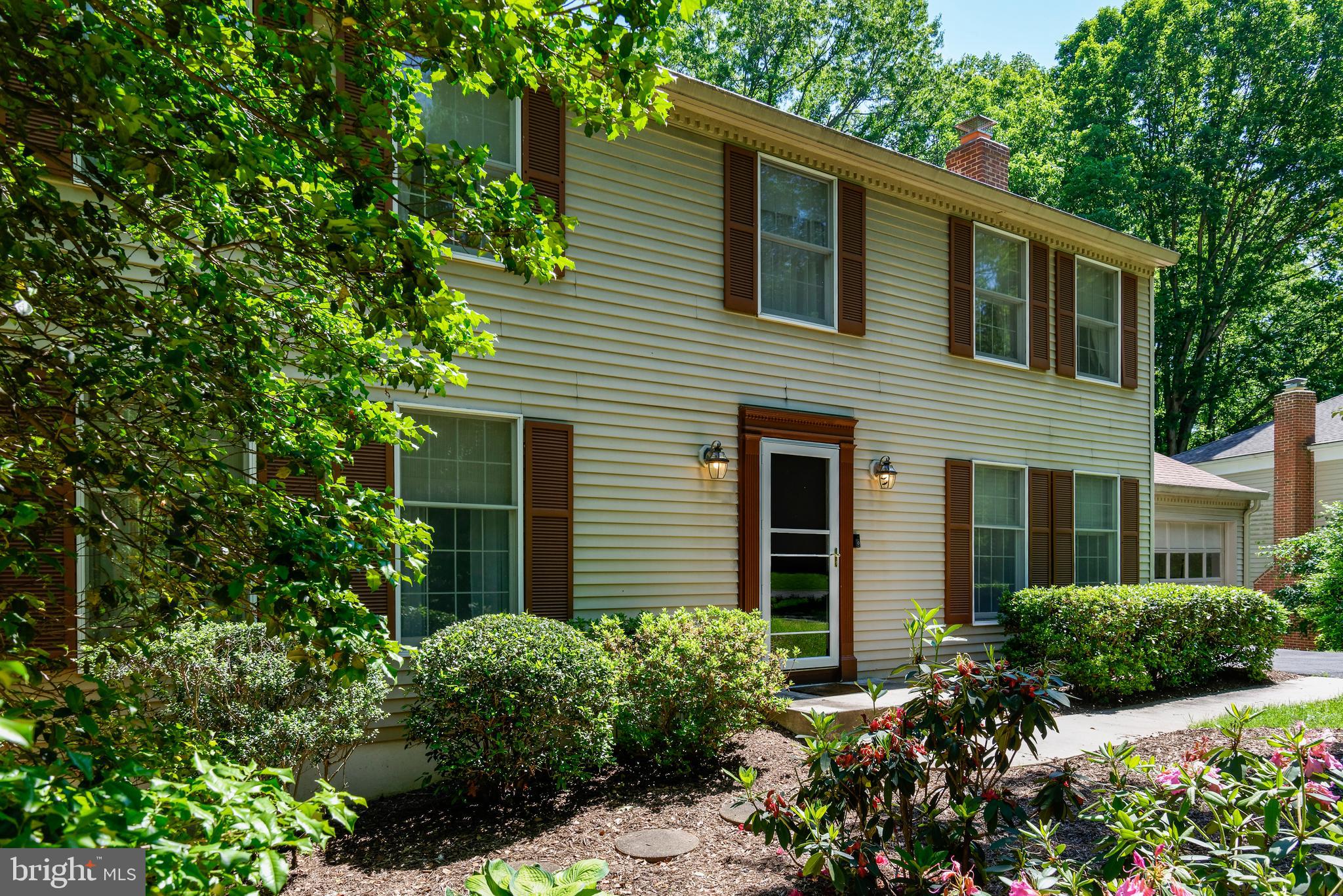 RESTON - Residential