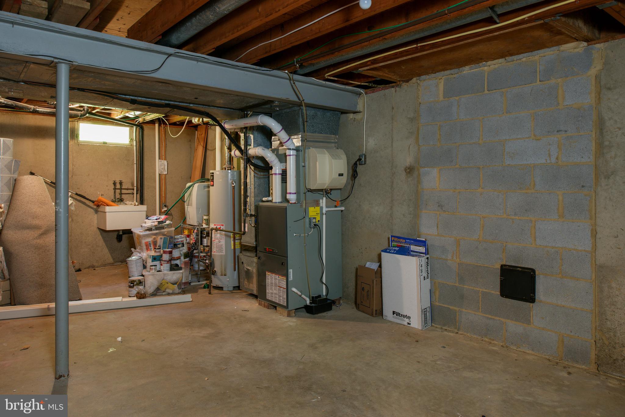 RESTON - Residential