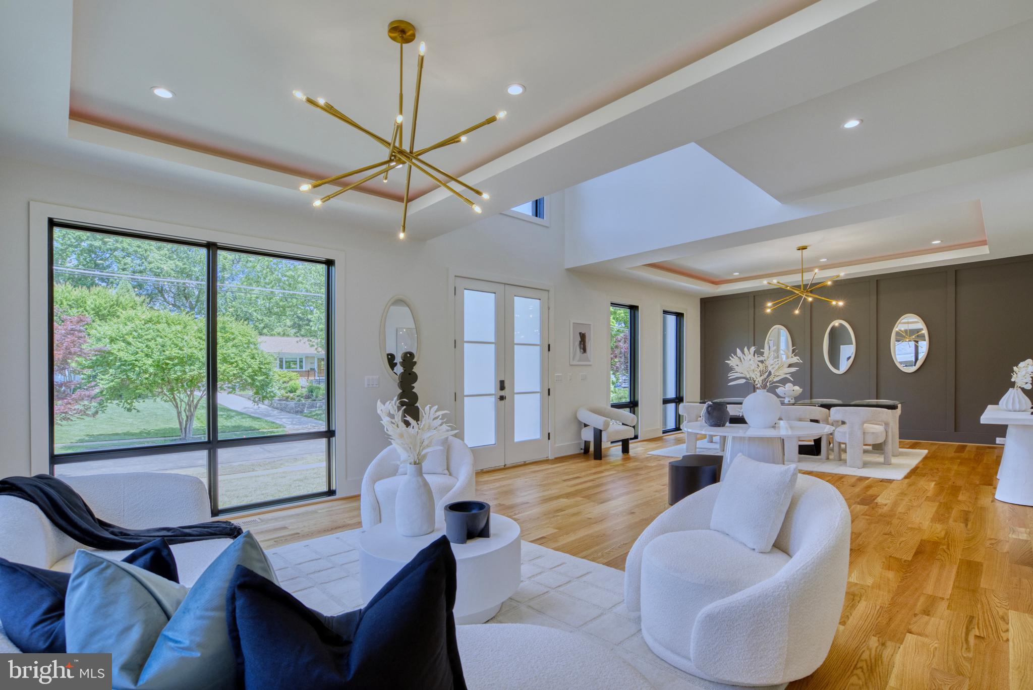 DEVON PARK - Residential