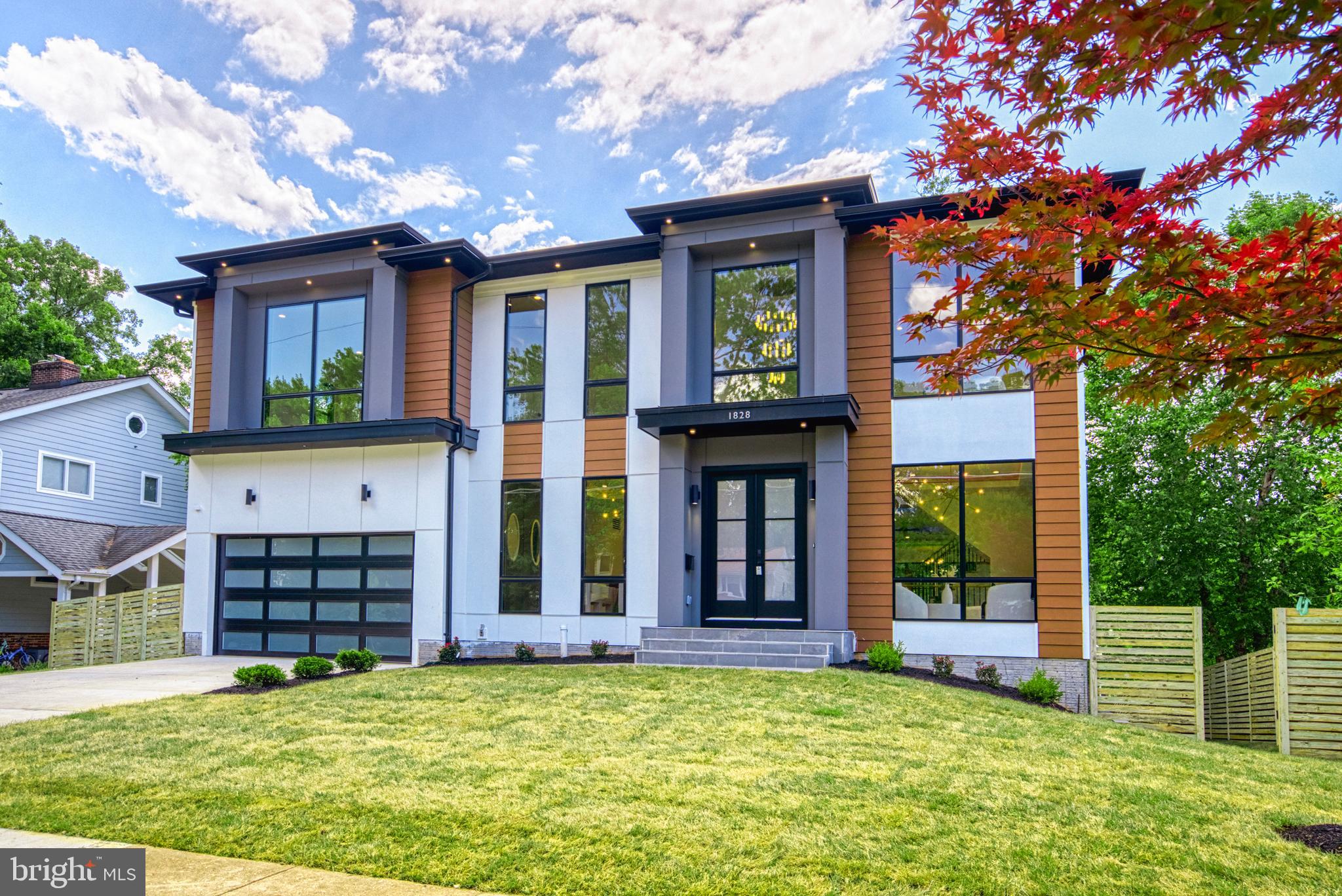 DEVON PARK - Residential