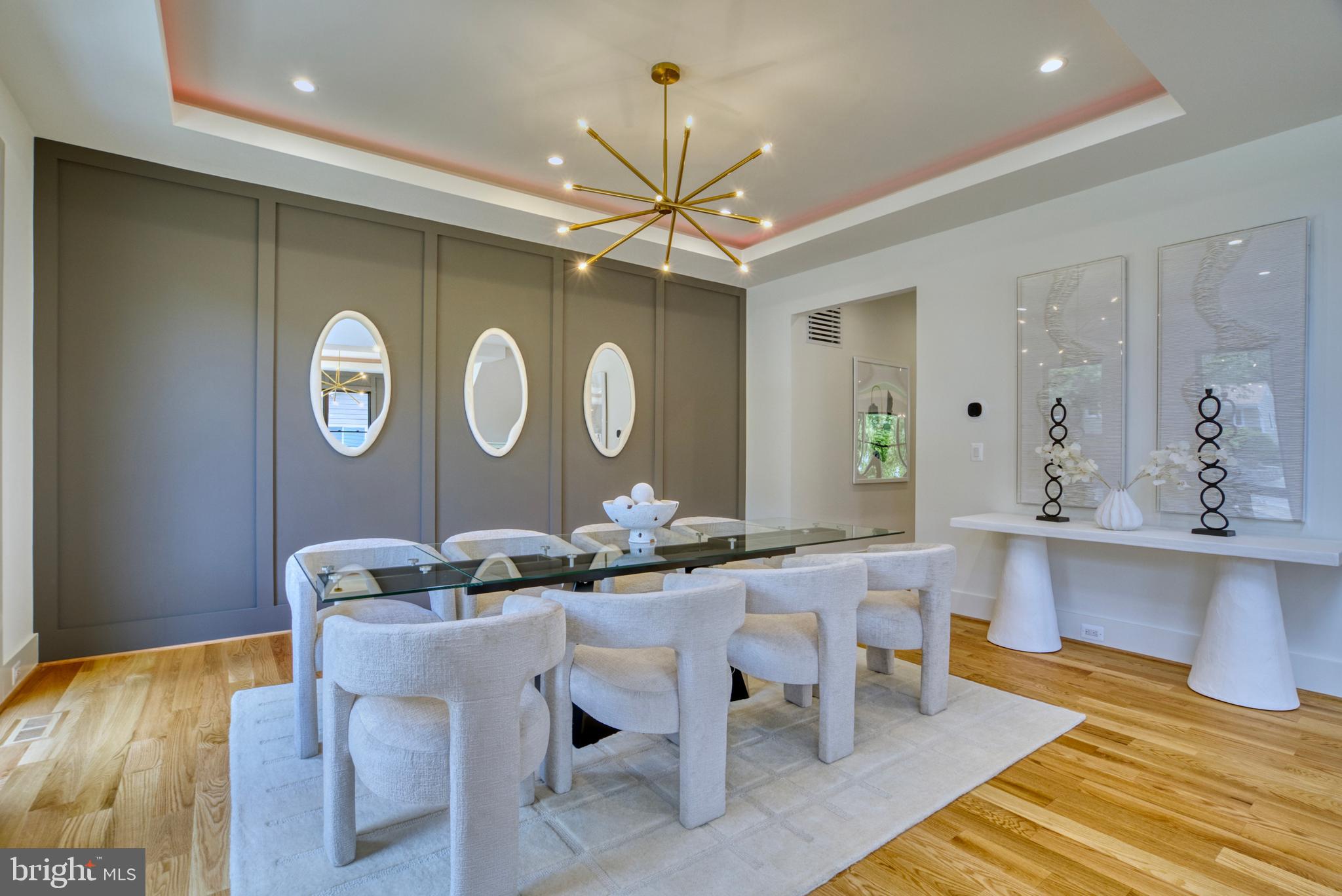 DEVON PARK - Residential