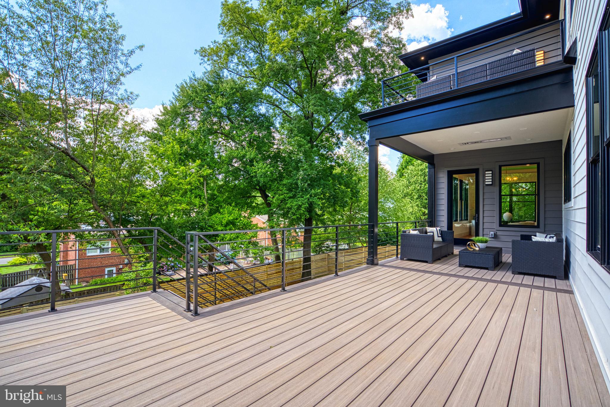 DEVON PARK - Residential