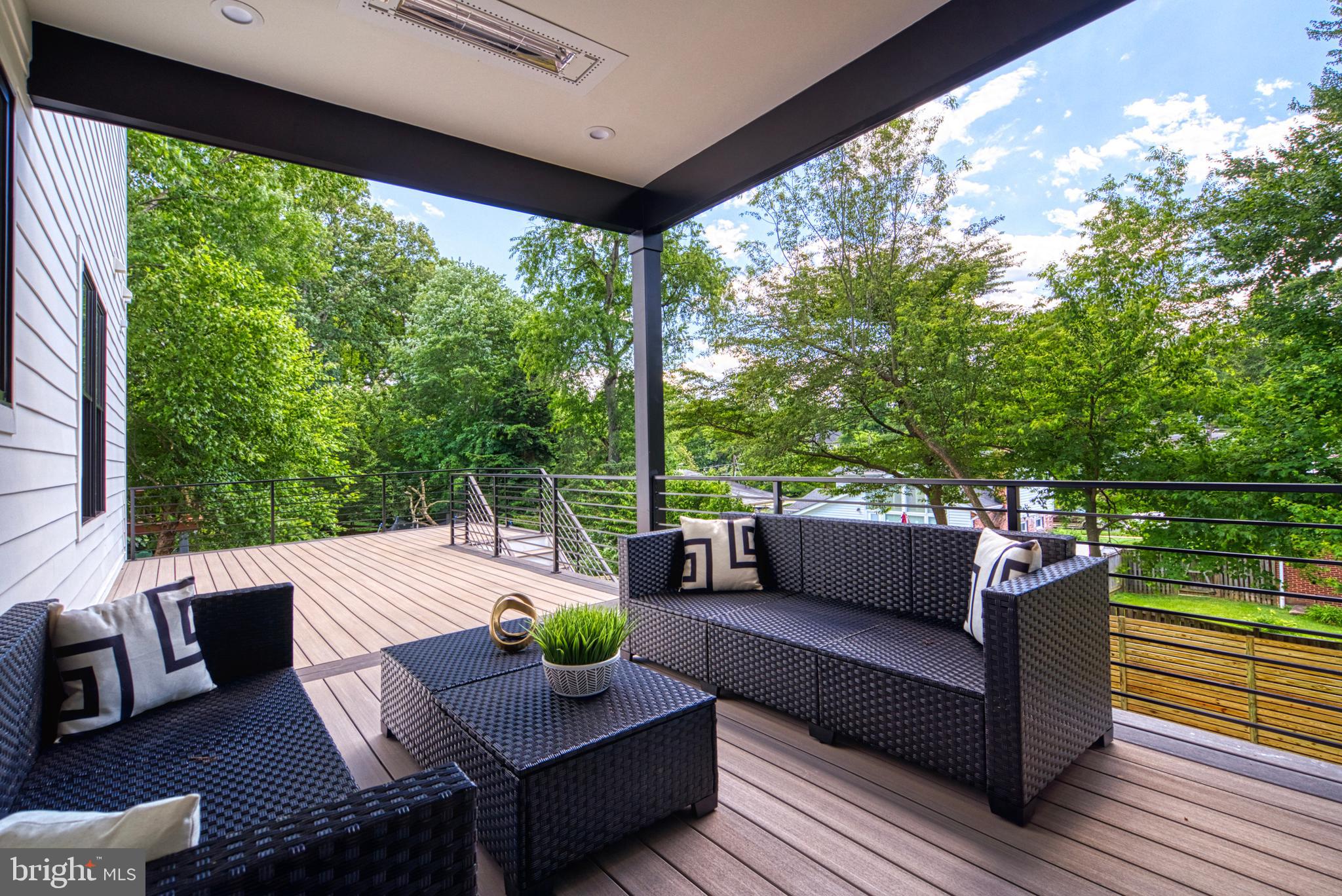 DEVON PARK - Residential