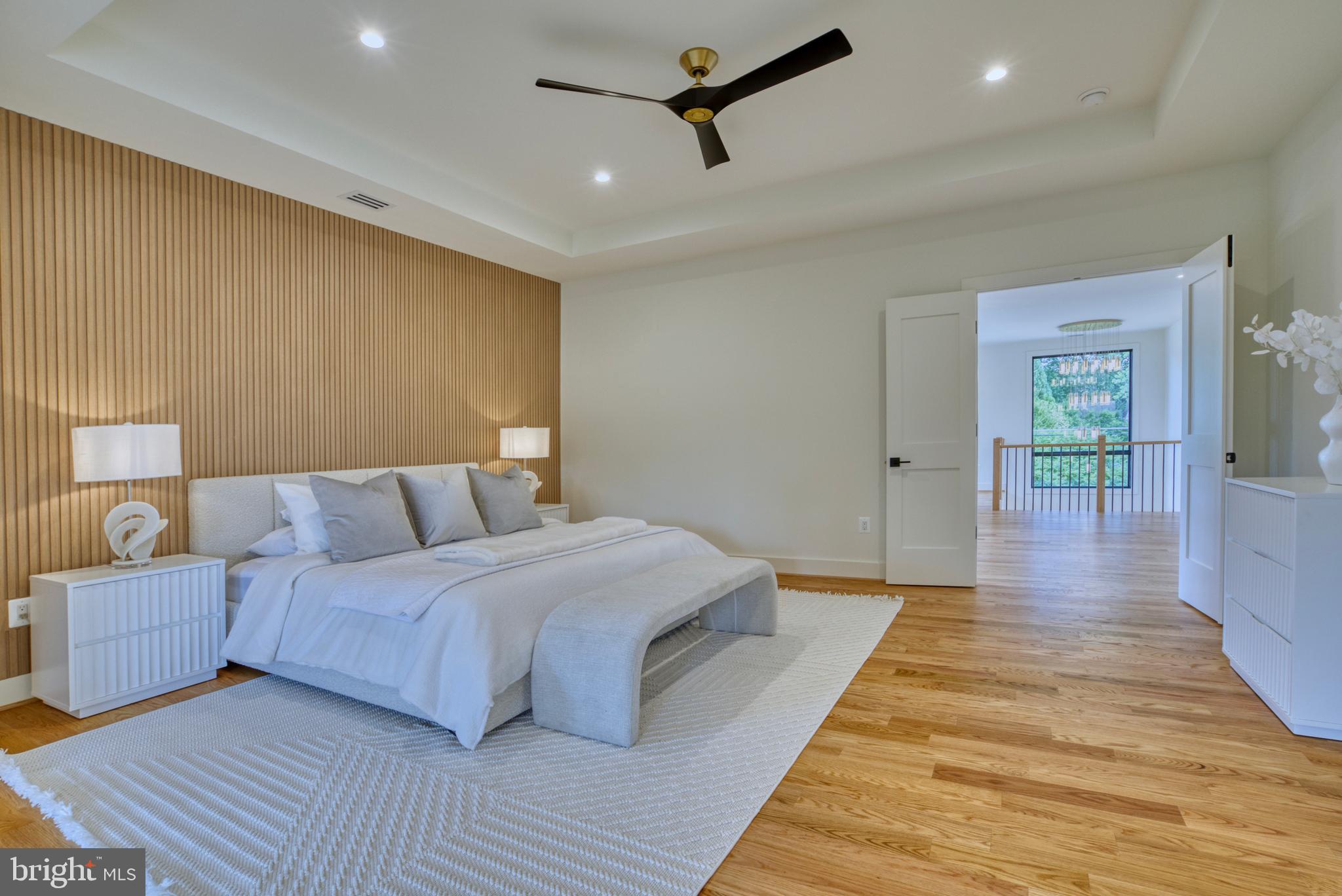 DEVON PARK - Residential