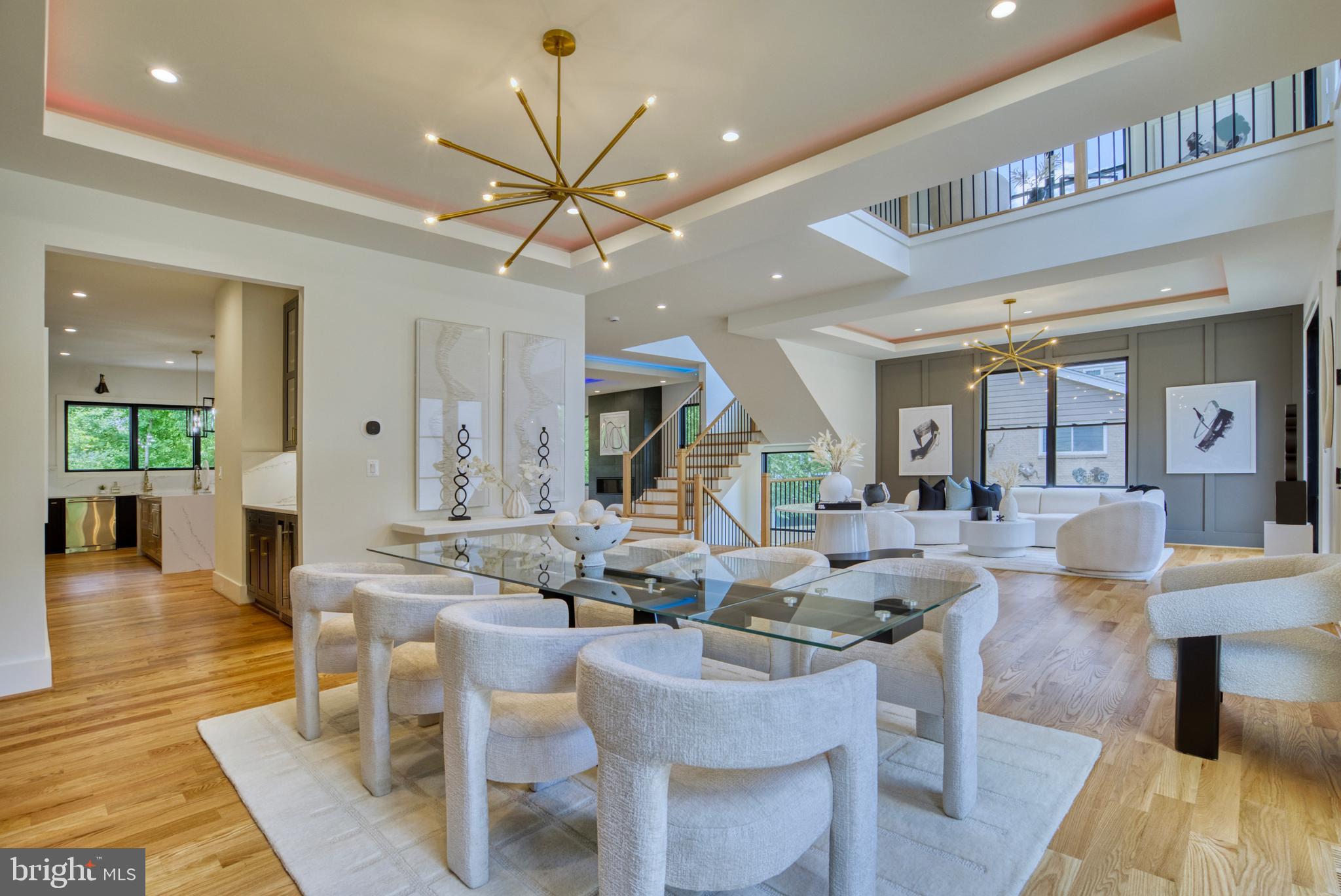 DEVON PARK - Residential