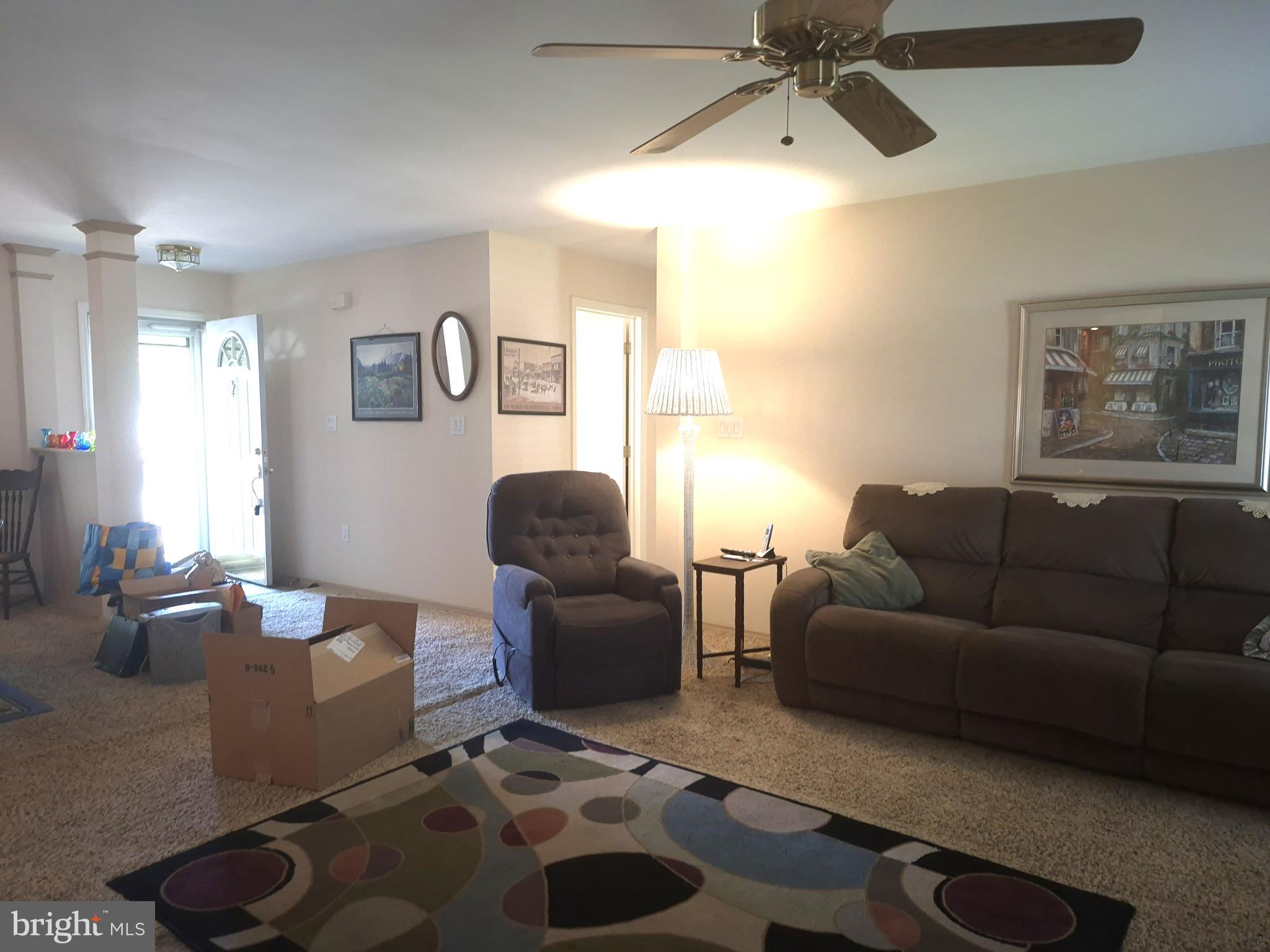 20 OAKS DR