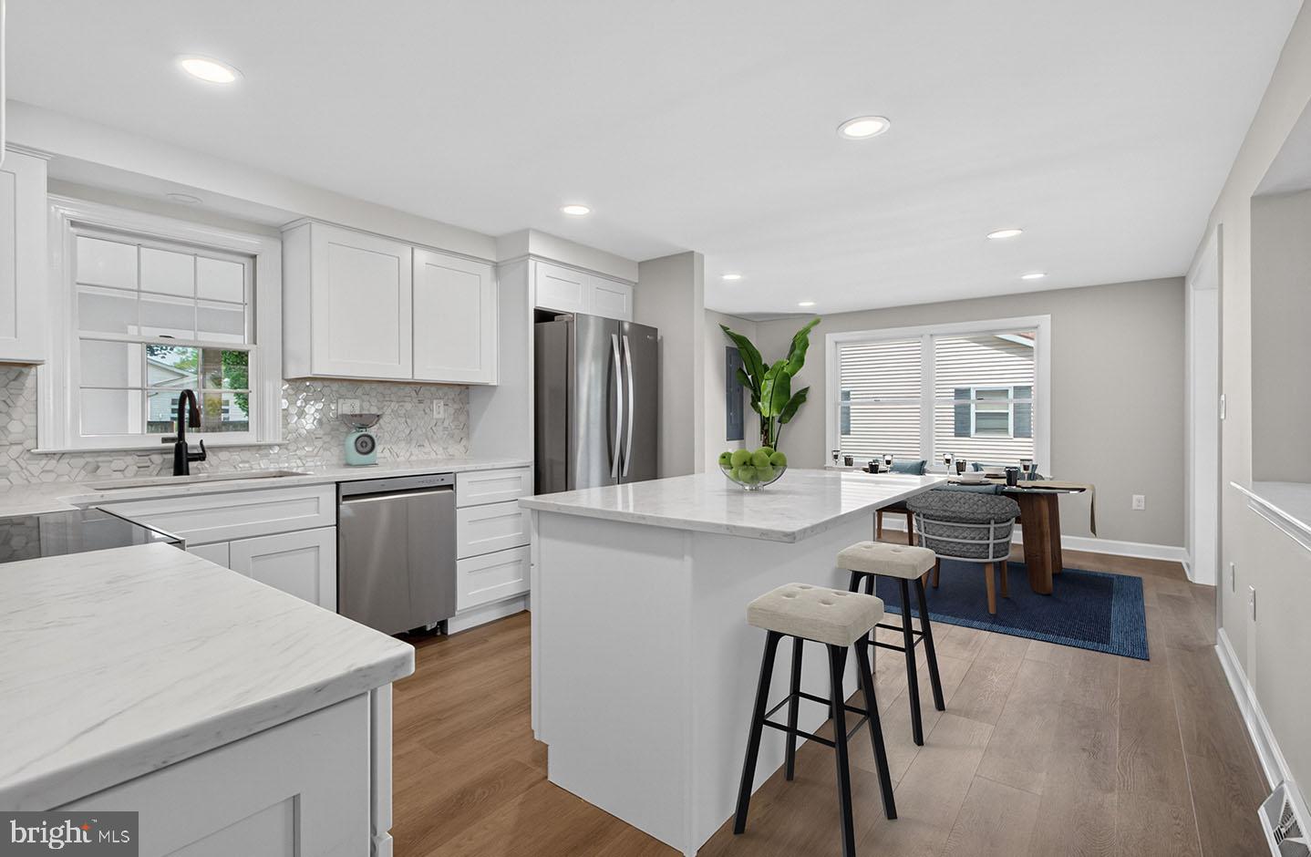 BEACHFIELD - Residential