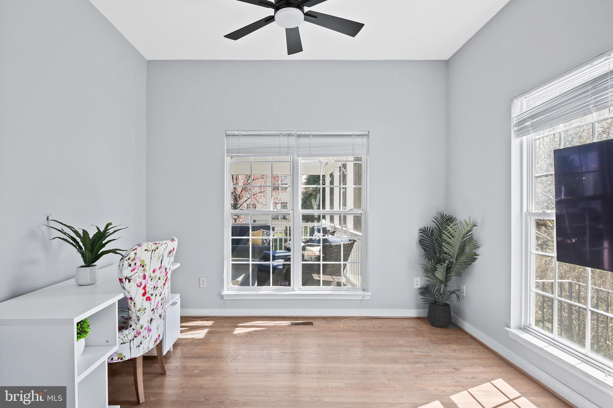 EMERSON - Residential