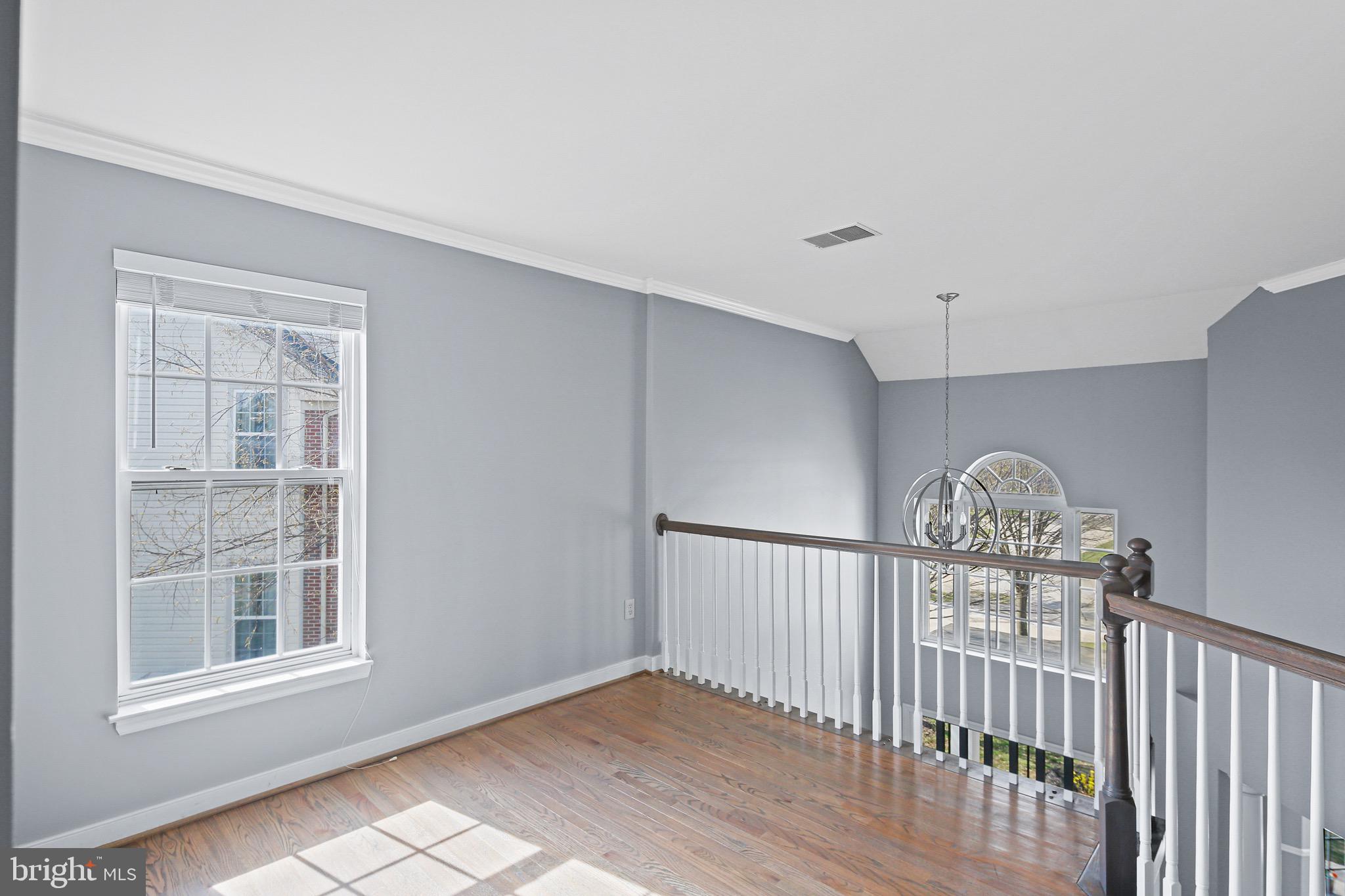 EMERSON - Residential