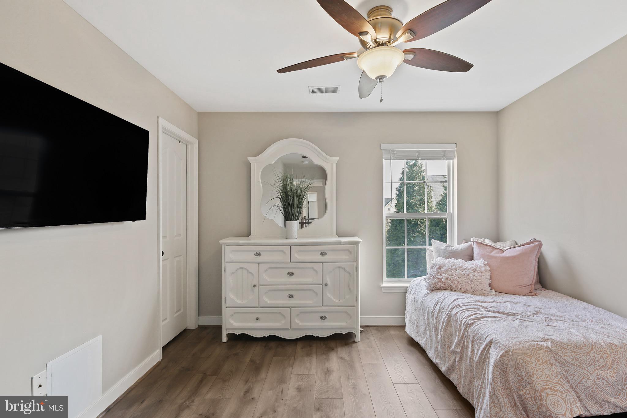 EMERSON - Residential