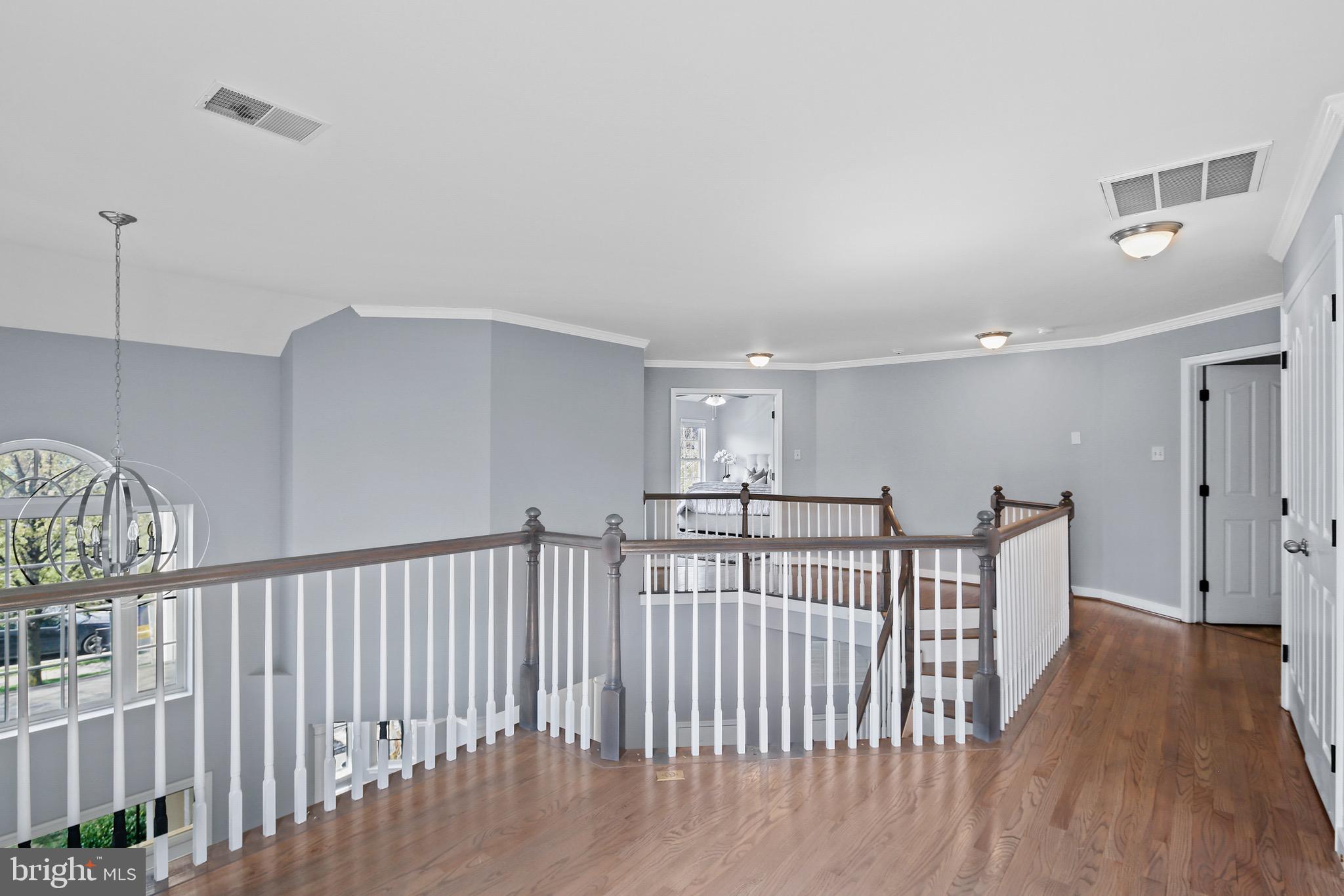 EMERSON - Residential