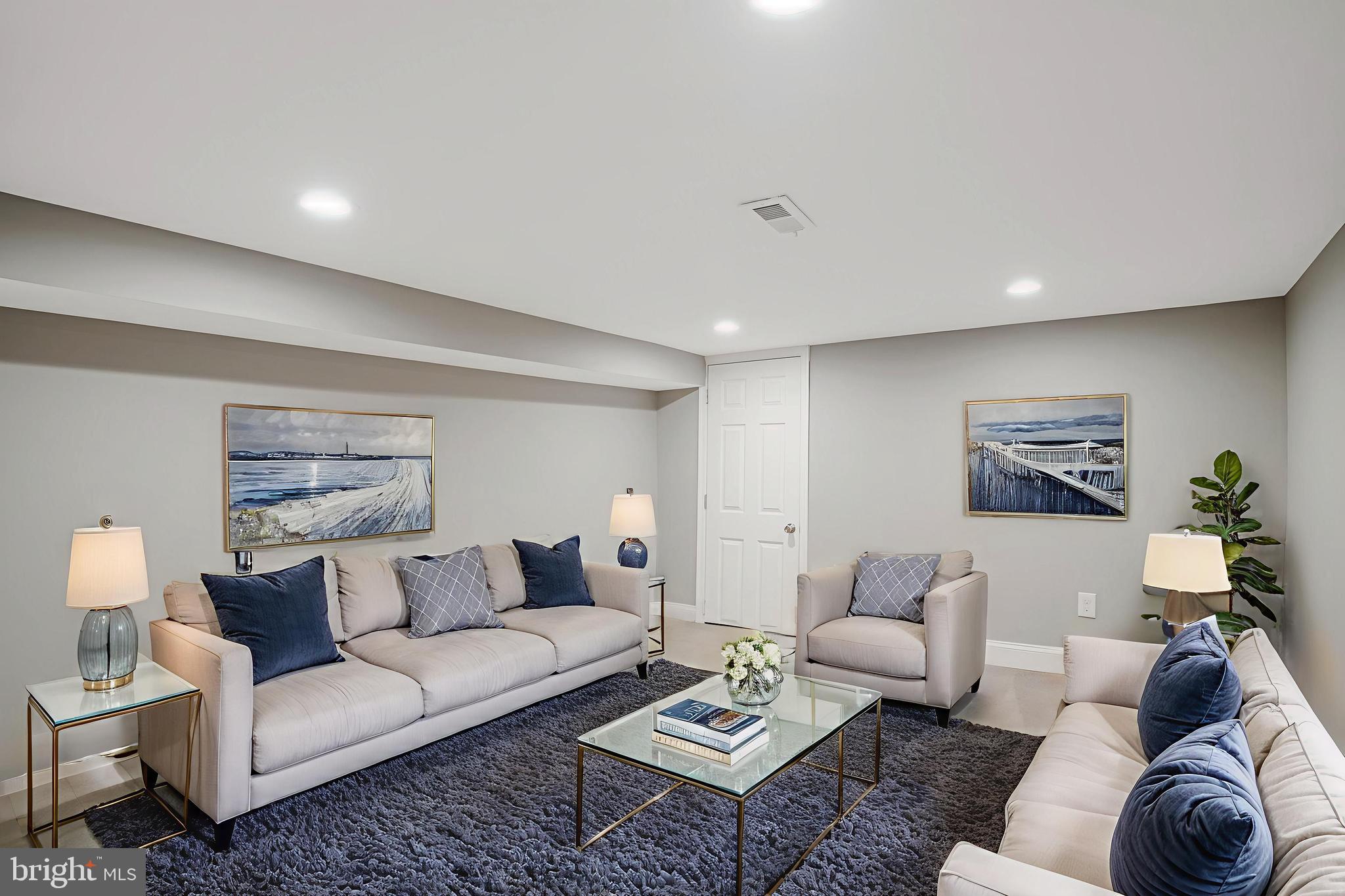 COPPIN HEIGHTS - Residential