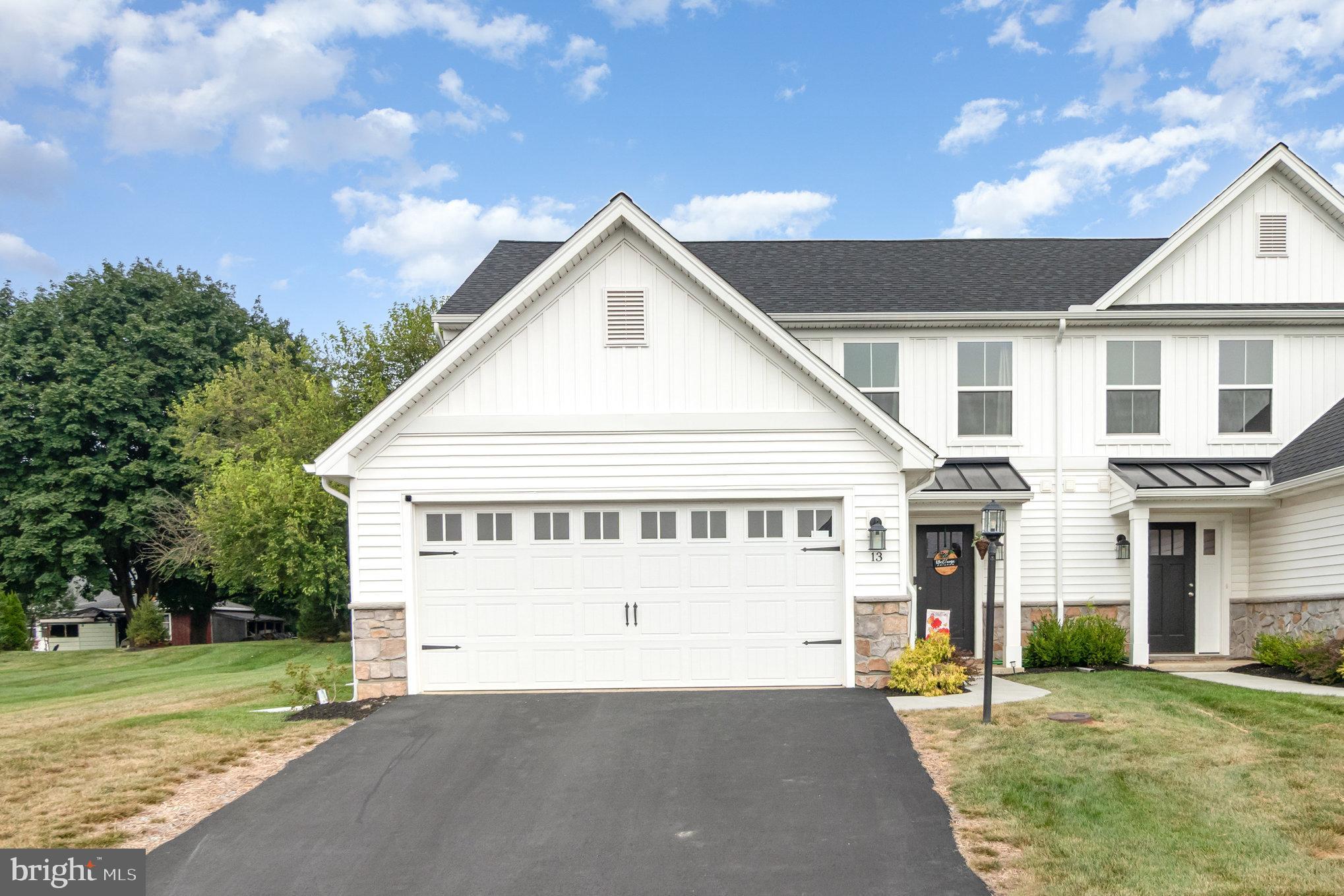 13 SHILLINGTON LANE LANE